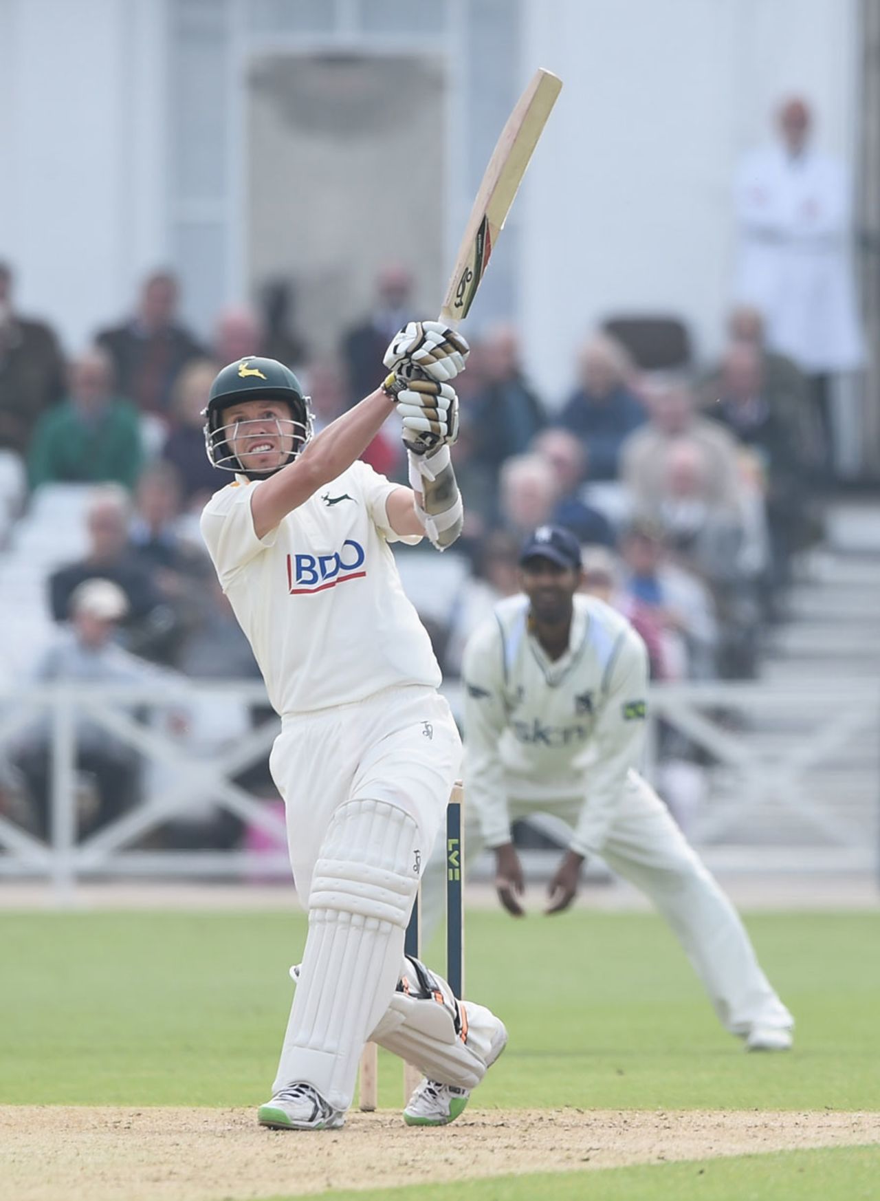 Peter Siddle swung the bat at the end, Nottinghamshire v Warwickshire, County Championship, Trent Bridge, 3rd day, April 29, 2014