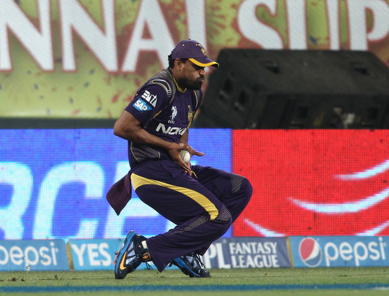 Yusuf Pathan takes the catch to dismiss Brendon McCullum, Chennai Super Kings v Kolkata Knight Riders, IPL 2014, Ranchi, May 2, 2014