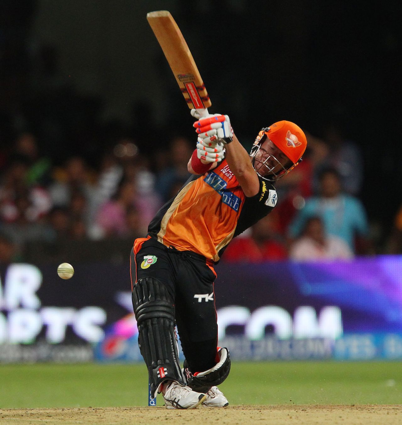 David Warner throws his bat at one, Royal Challengers Bangalore v Sunrisers Hyderabad, IPL, Bangalore, May 4, 2014