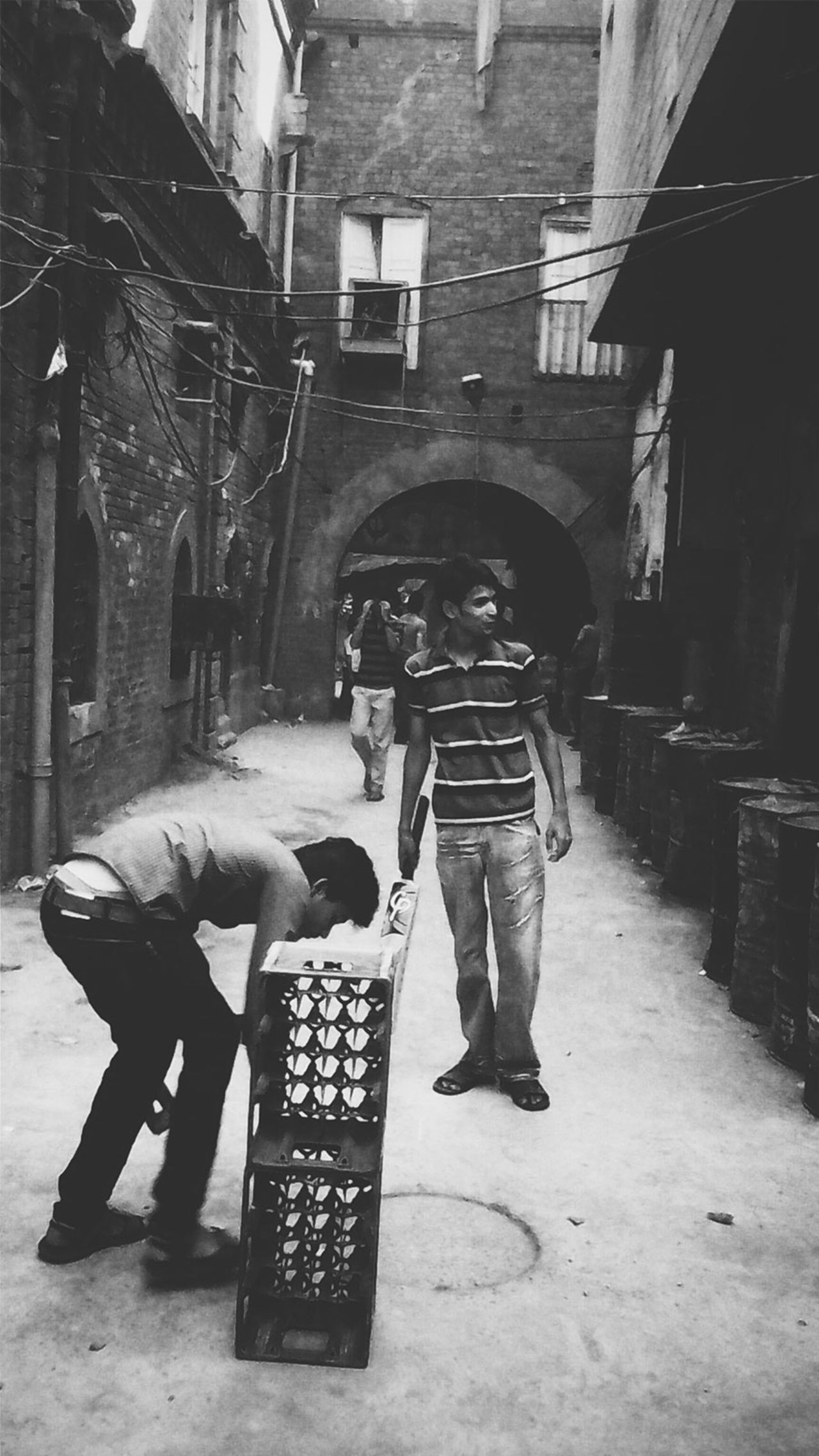 <b>Faizan Ahmad: </b>Youngsters playing cricket at a busy street in Lahore on a Sunday morning isn't unusual. But their usage of crates in place of stumps, is.