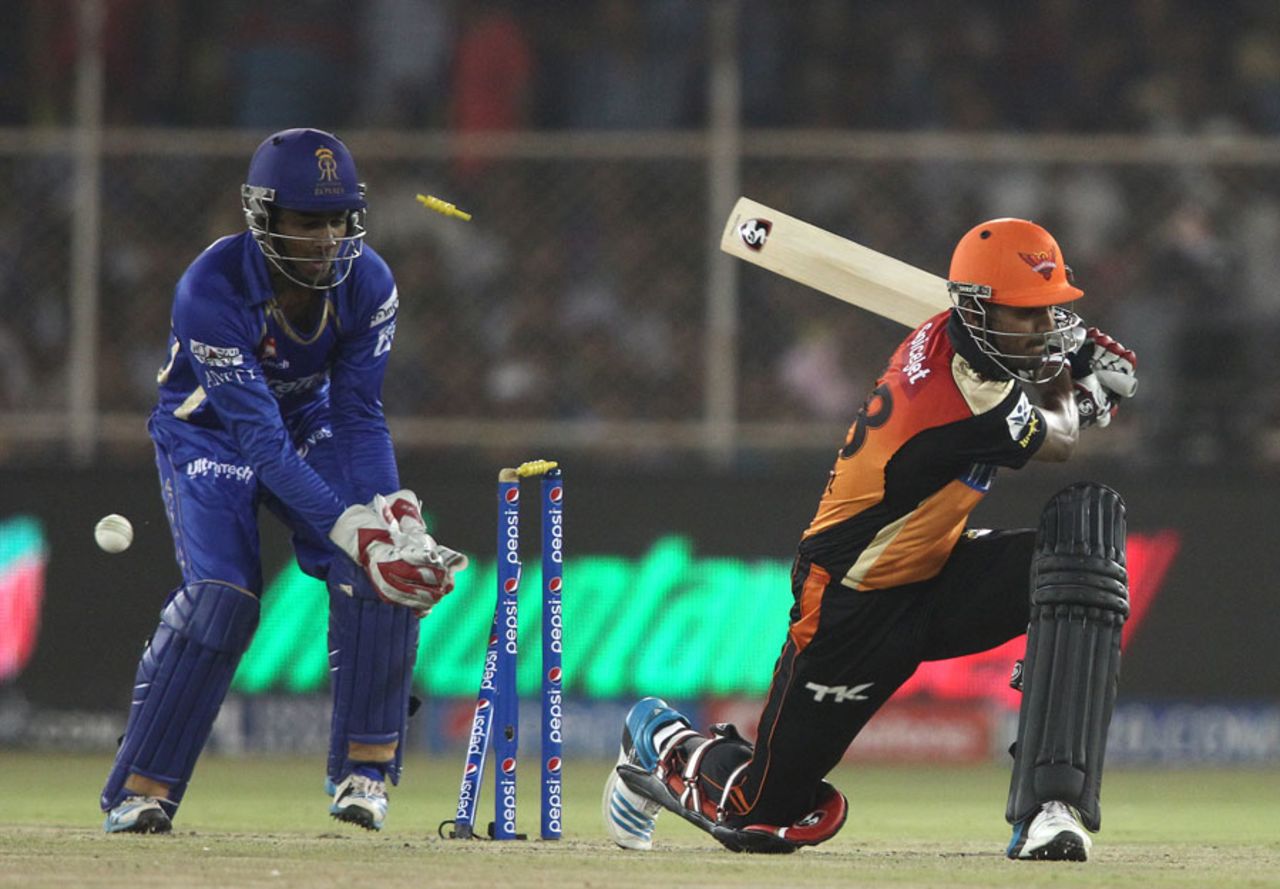 KL Rahul is bowled, Rajasthan Royals v Sunrisers Hyderabad, IPL, Ahmedabad, May 8, 2014