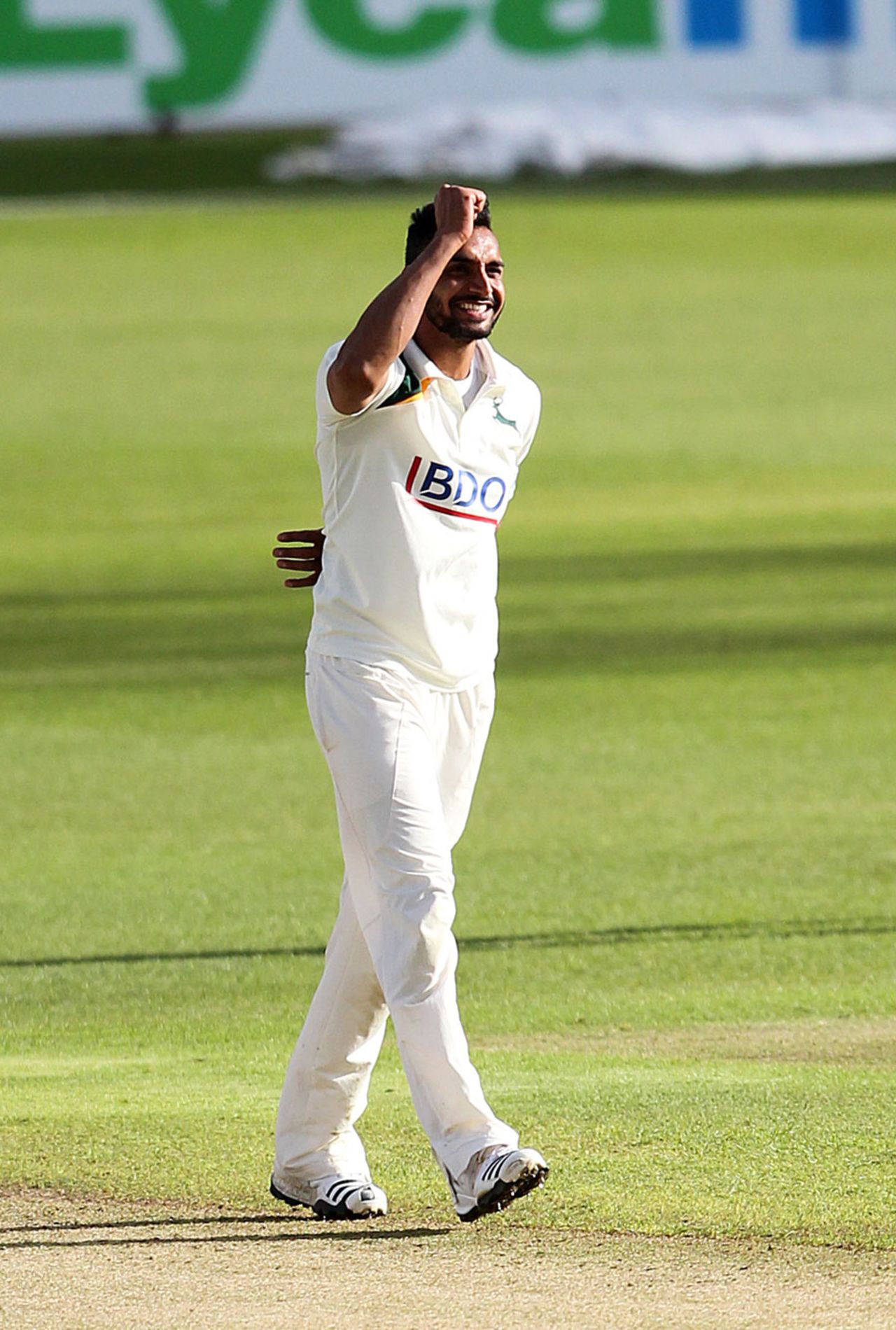Ajmal Shahzad picked up three wickets, Nottinghamshire v Northamptonshire, County Championship, Division One, Trent Bridge, 2nd day, May 12, 2014