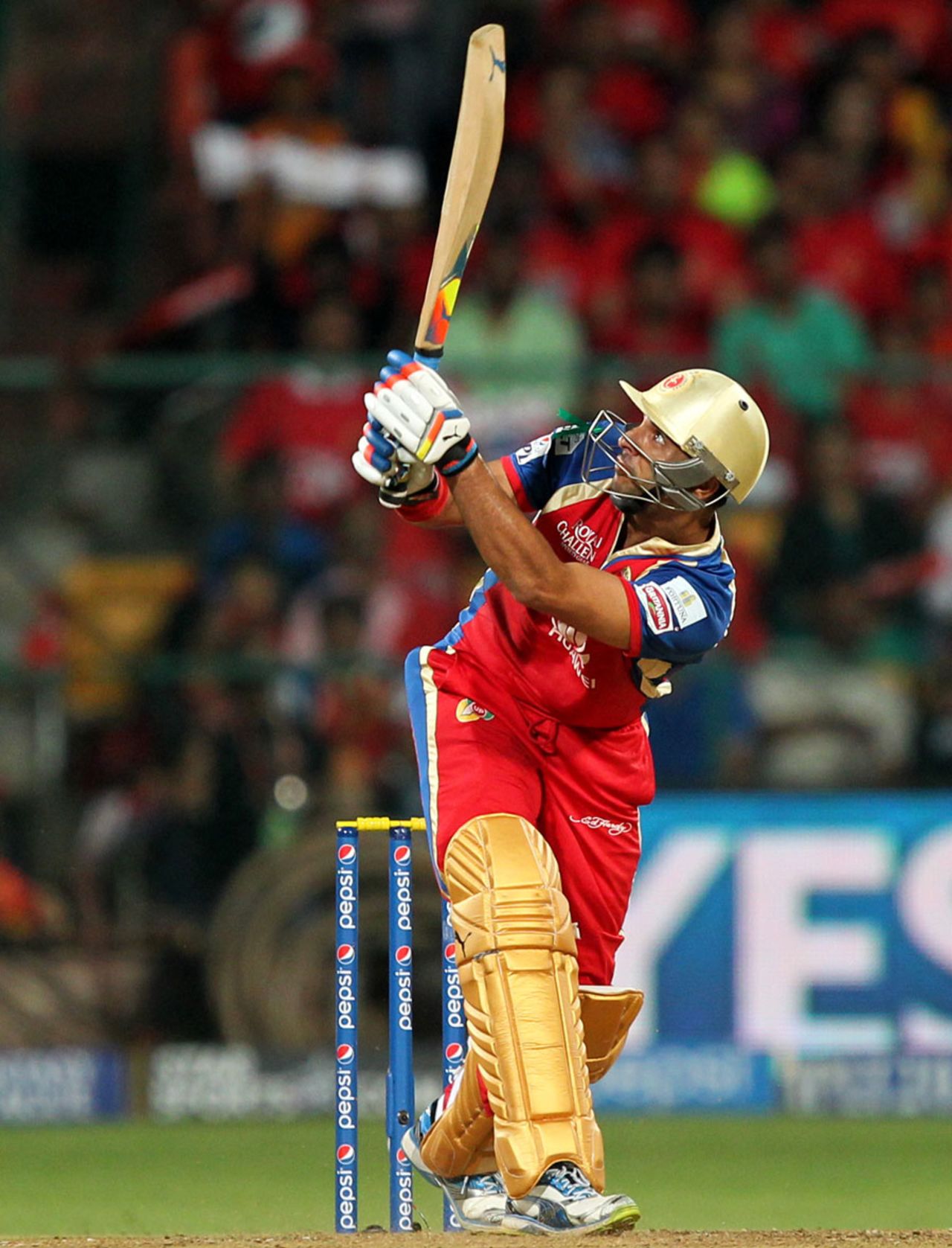 Yuvraj Singh thumped nine sixes, Royal Challengers Bangalore v Delhi Daredevils, IPL 2014, Bangalore, May 13, 2014