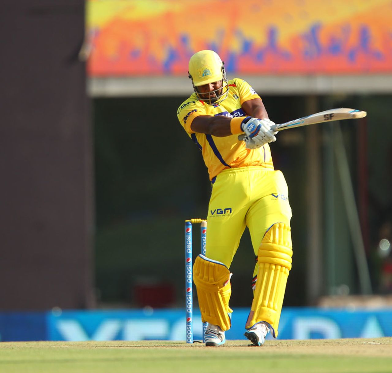 Dwayne Smith plays a pull, Chennai Super Kings v Royal Challengers  Bangalore, IPL 2014, Ranchi, May 18, 2014
