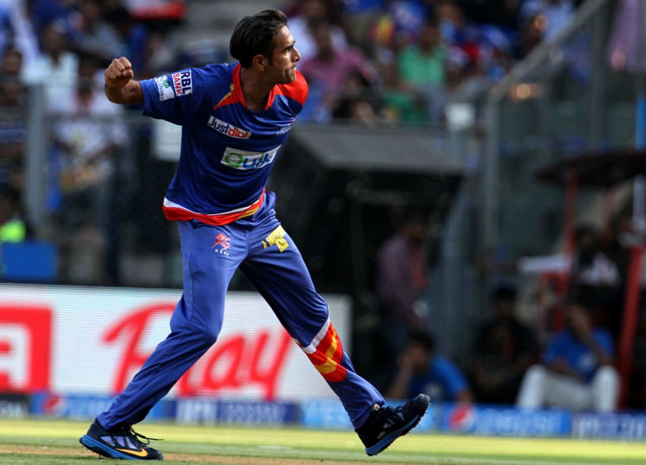 Imran Tahir is pumped up after a wicket, Mumbai Indians v Delhi Daredevils, IPL 2014, Mumbai, May 23, 2014