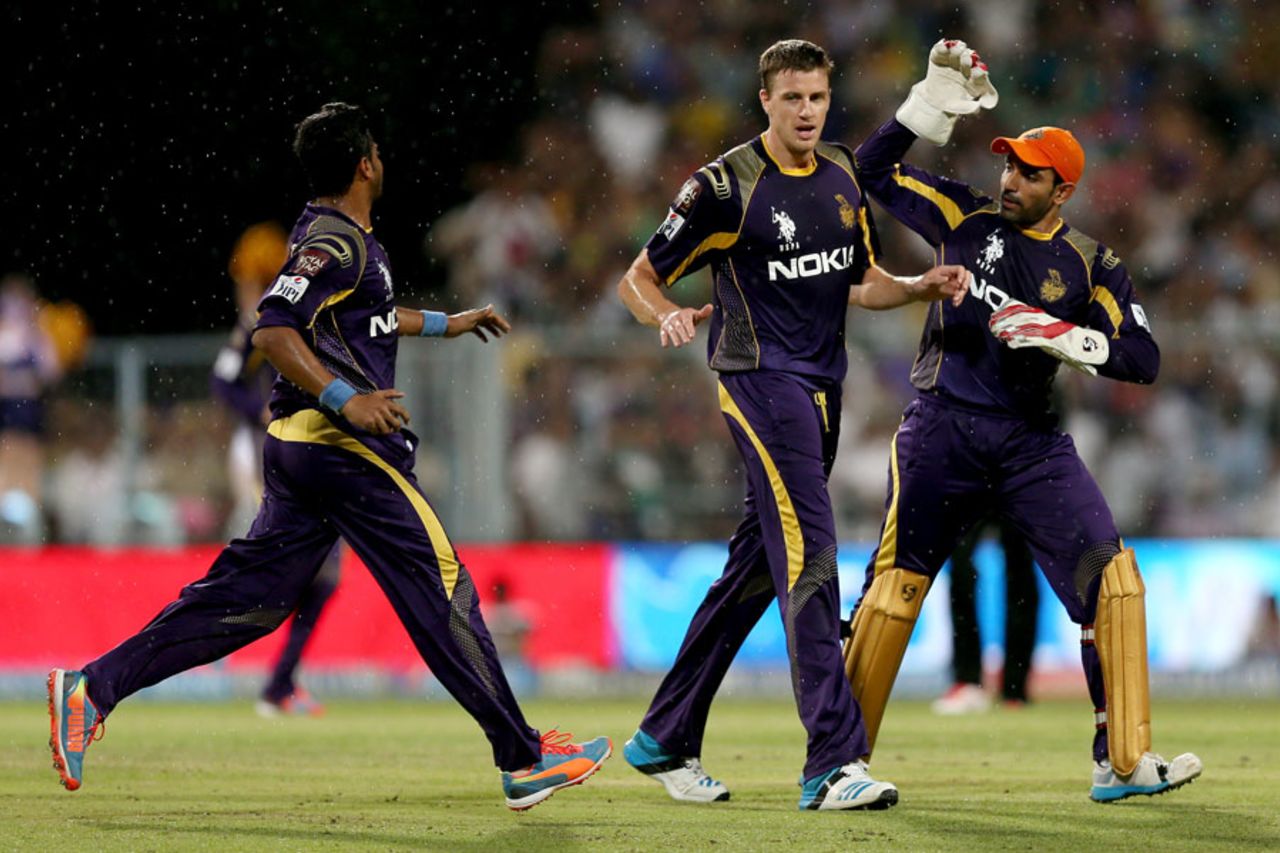 Morne Morkel picked up two wickets, Kings XI Punjab v Kolkata Knight Riders, IPL 2014, Qualifier 1, Kolkata, May 28, 2014