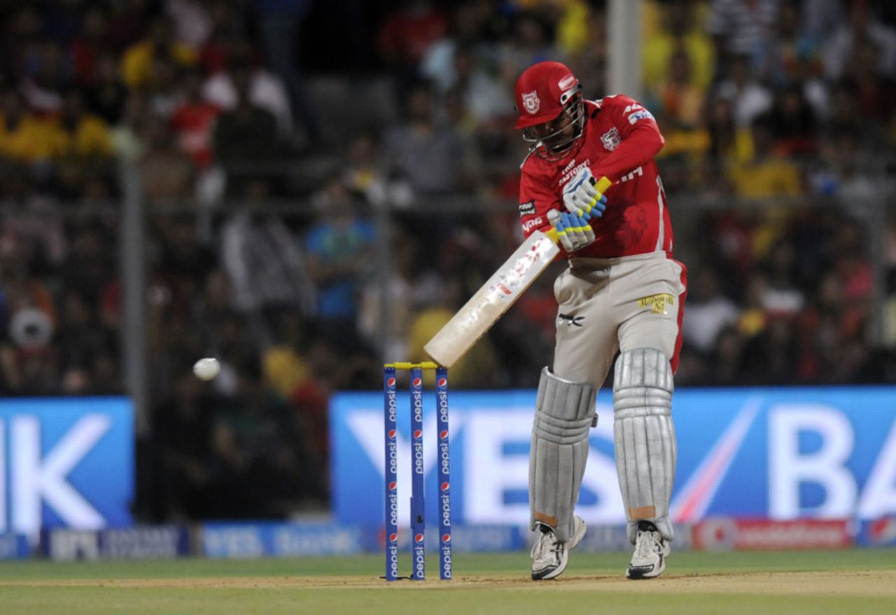Virender Sehwag carves the ball on the off side, Chennai Super Kings v Kings XI Punjab, IPL, Qualifier 2, Mumbai, May 30, 2014