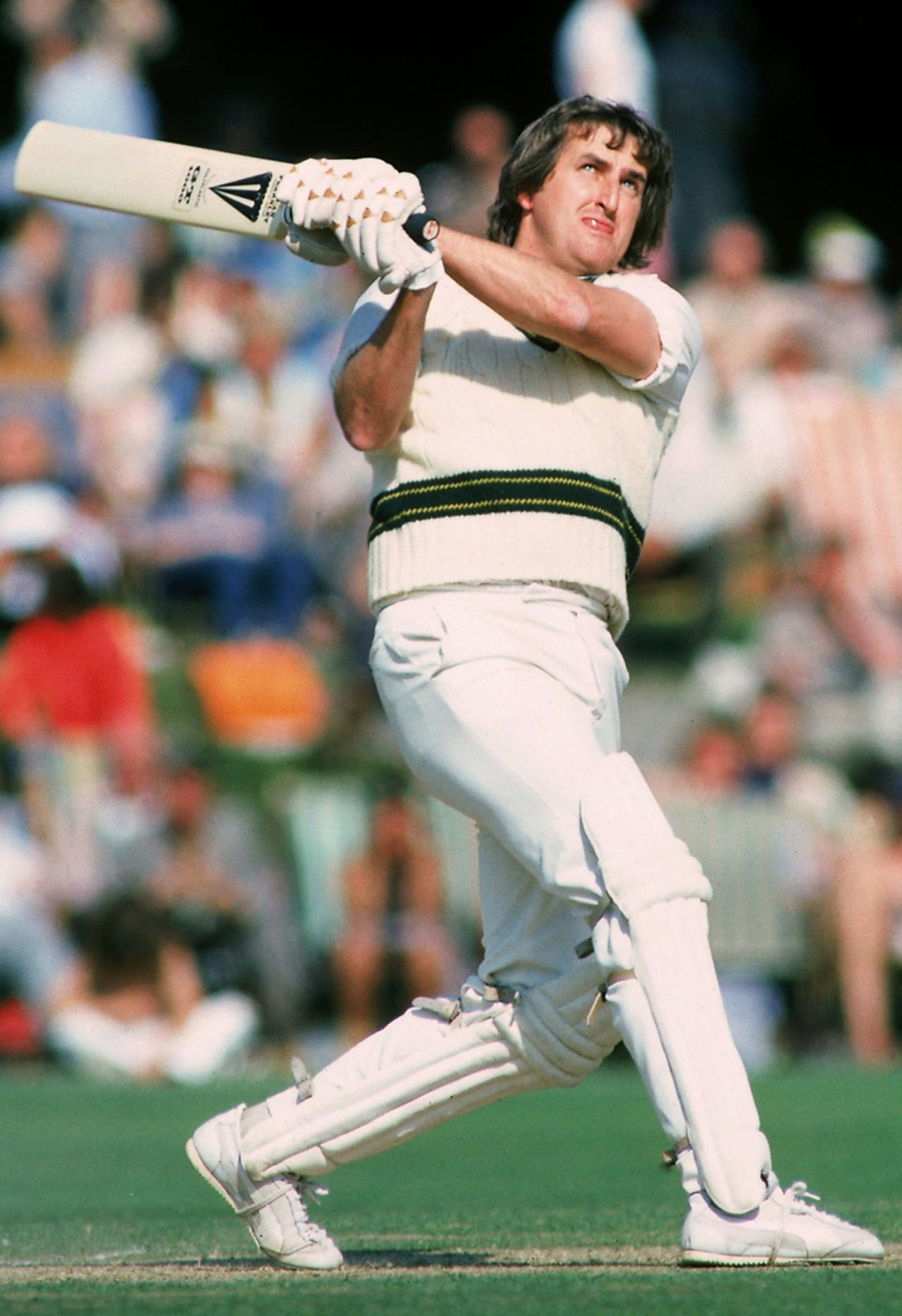 Gary Gilmour in action against the English Taverners, Arundel, August, 1980