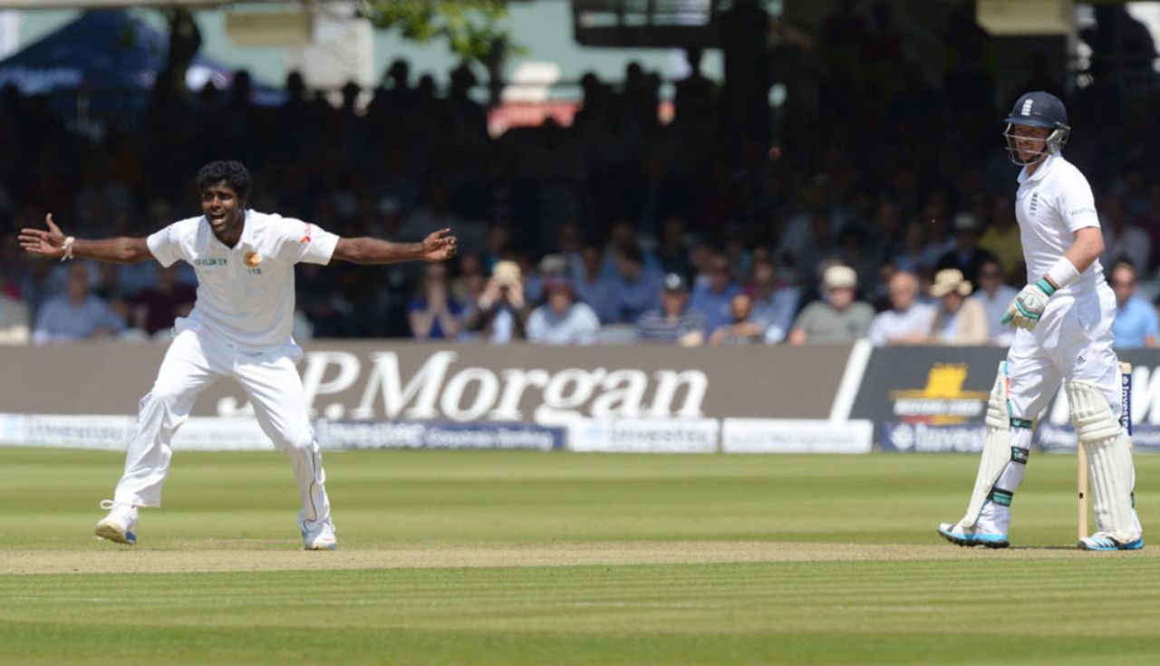 Shaminda Eranga appeals for lbw against Ian Bell, England v Sri Lanka, 1st Investec Test, Lord's, 1st day, June 12, 2014