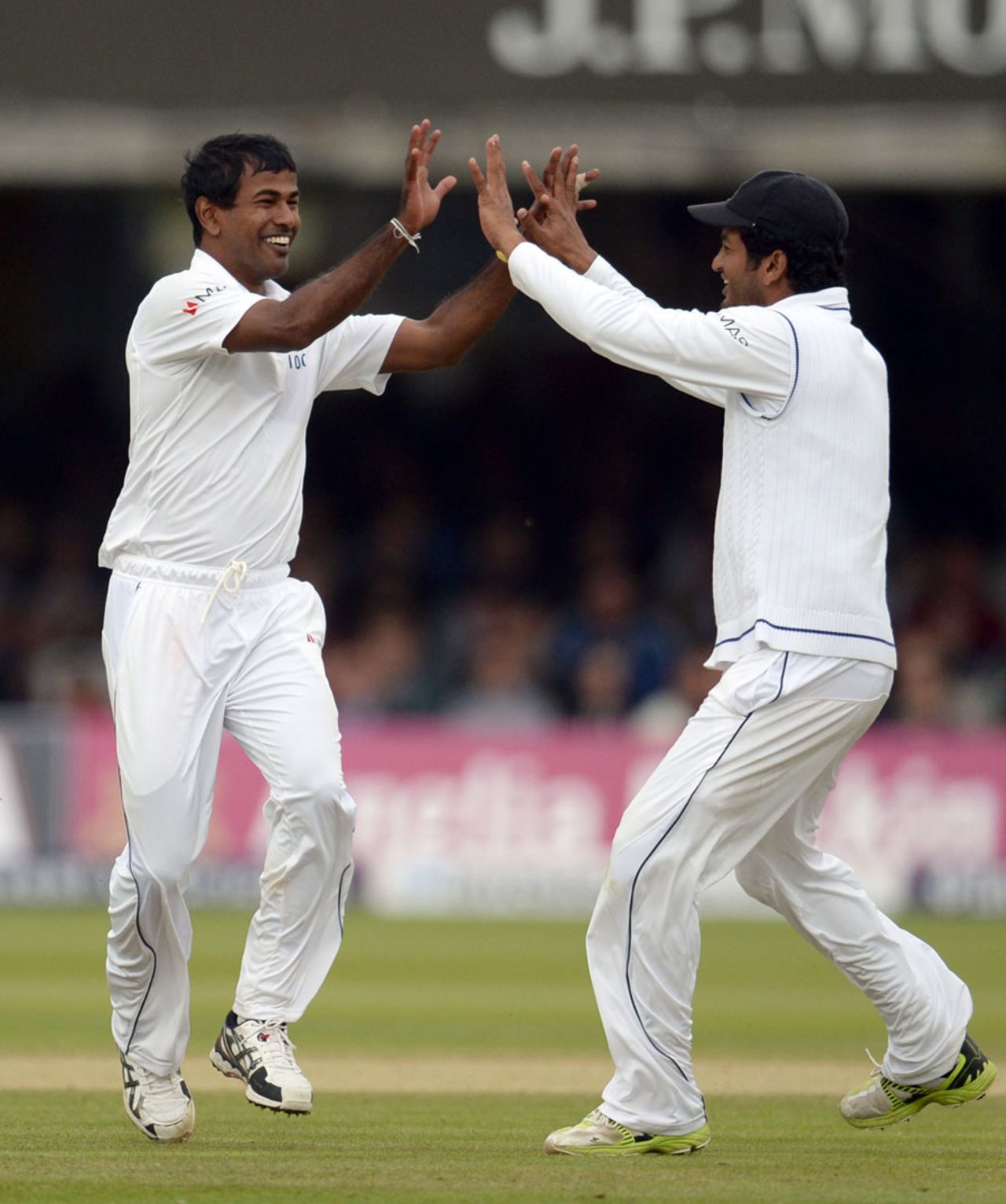 Nuwan Kulasekara celebrates removing Matt Prior, England v Sri Lanka, 1st Investec Test, Lord's, 4th day, June 15, 2014