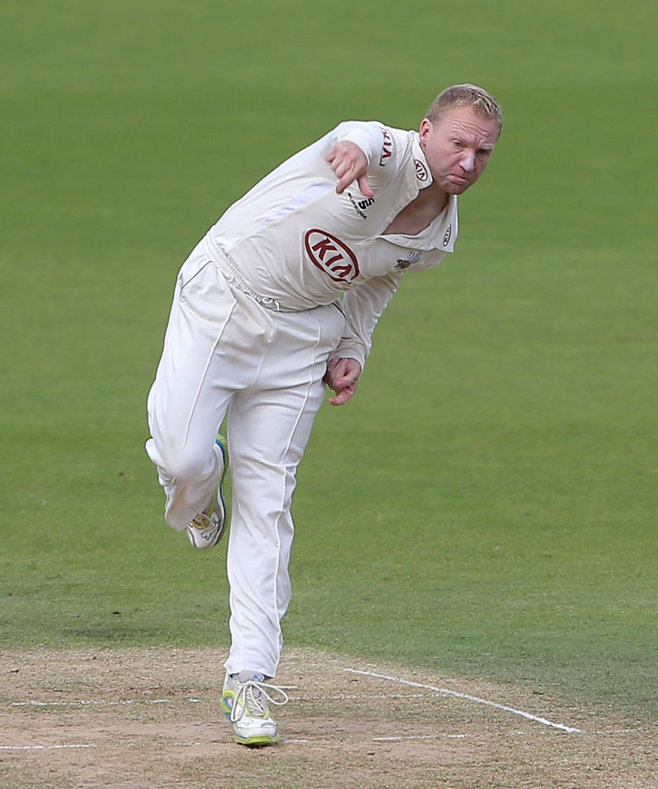 Gareth Batty in action, The Oval, August 29, 2013
