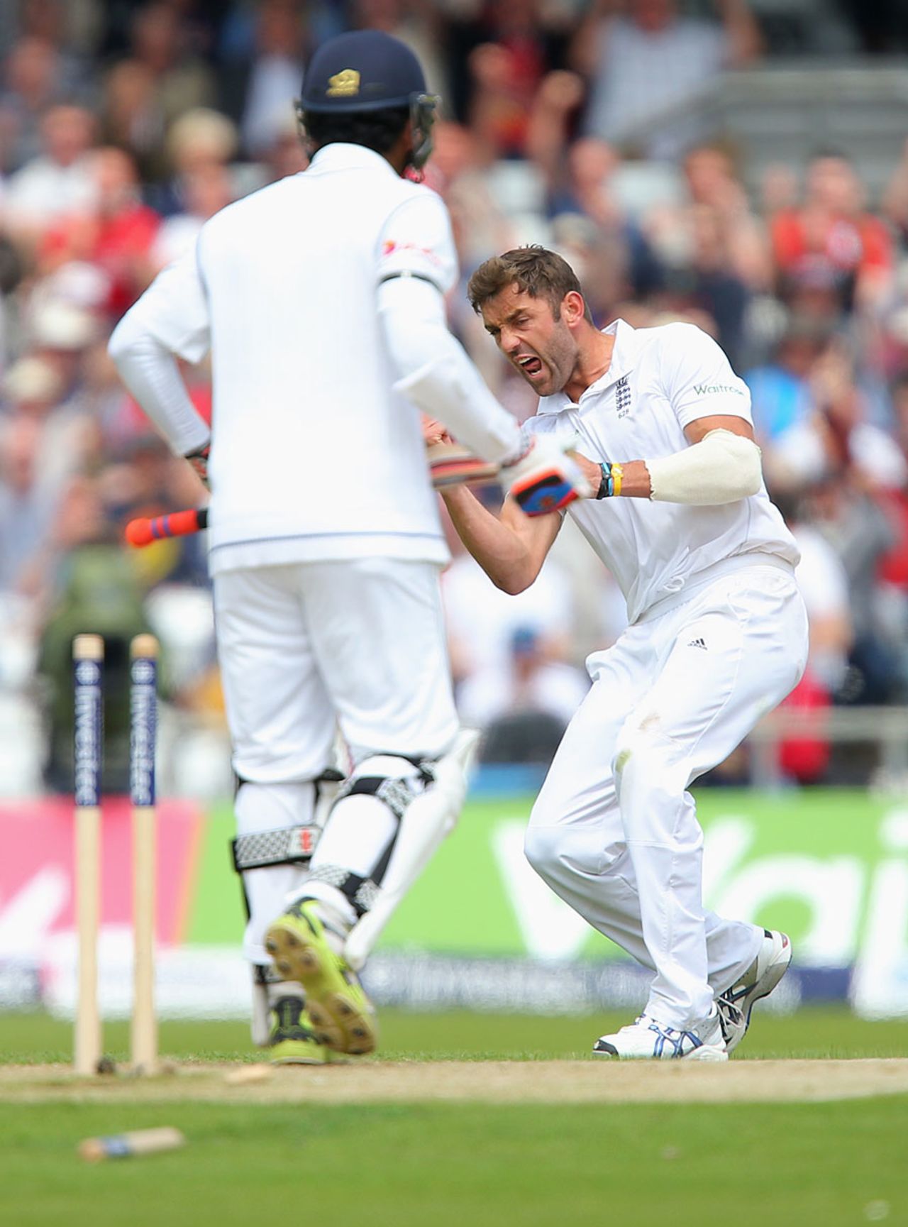 Liam Plunkett struck with his second delivery, England v Sri Lanka, 2nd Investec Test, Headingley, 1st day, June 20, 2014
