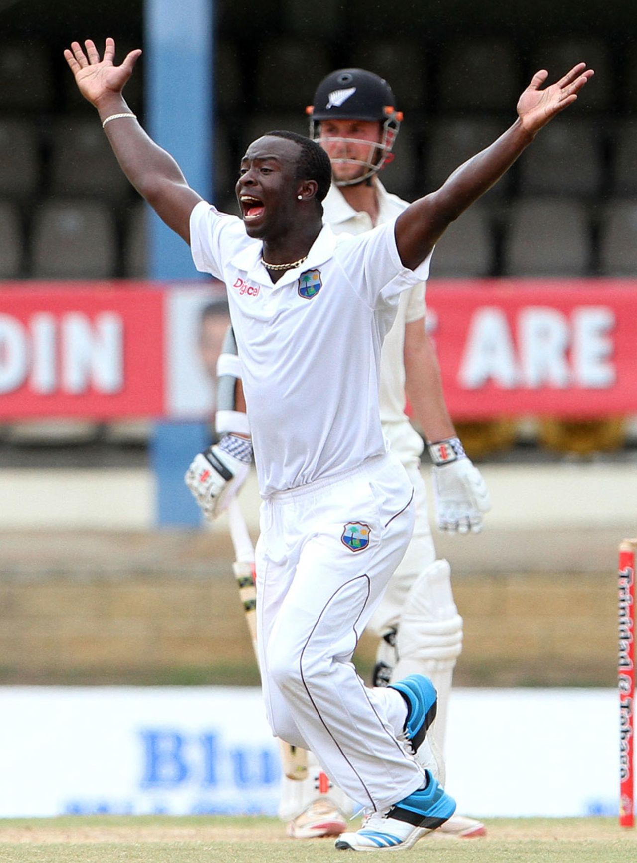Kemar Roach appeals, West Indies v New Zealand, 2nd Test, Port of Spain, 5th day, June 20, 2014
