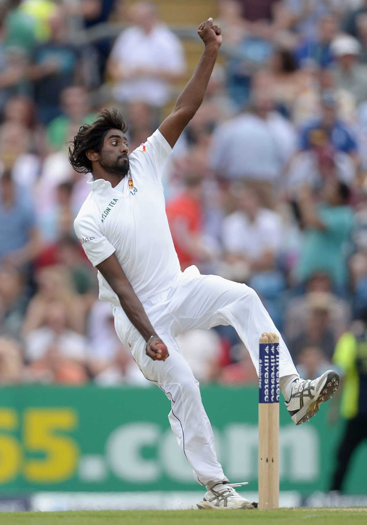 Nuwan Pradeep had some problems with no-balls, England v Sri Lanka, 2nd Investec Test, Headingley, 2nd day, June 21, 2014