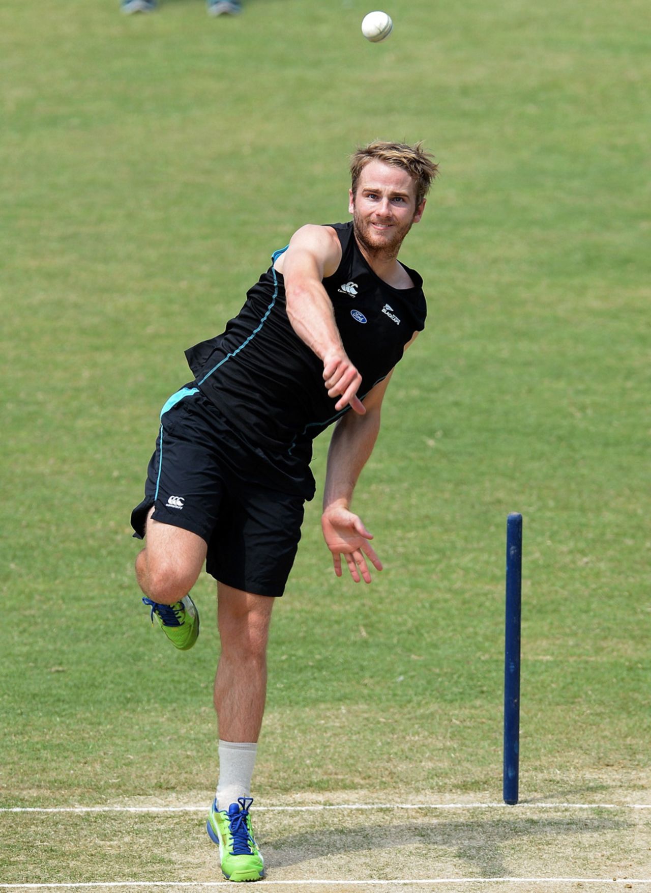 Kane Williamson bowls in the nets, Chittagong, March 23, 2014