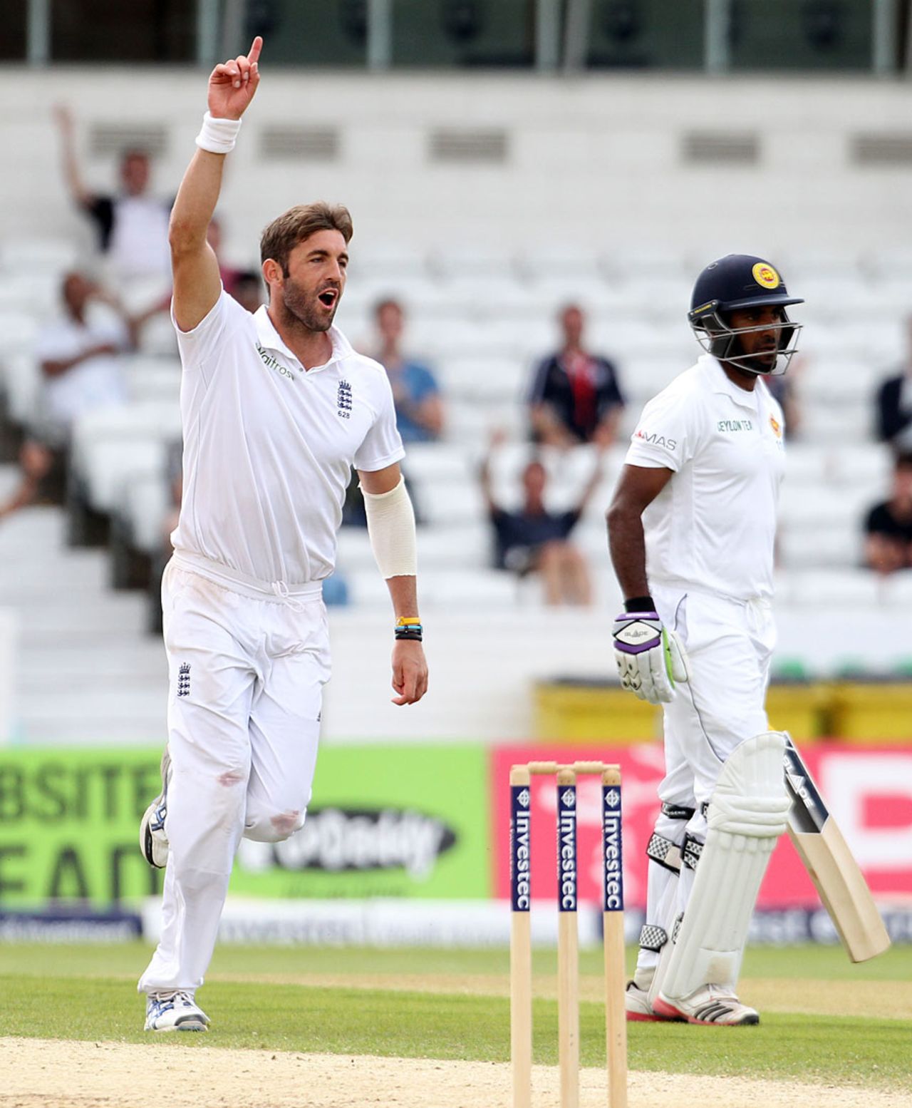 Liam Plunkett bags his second wicket to in two balls, England v Sri Lanka, 2nd Investec Test, Headingley, 4th day, June 23, 2014