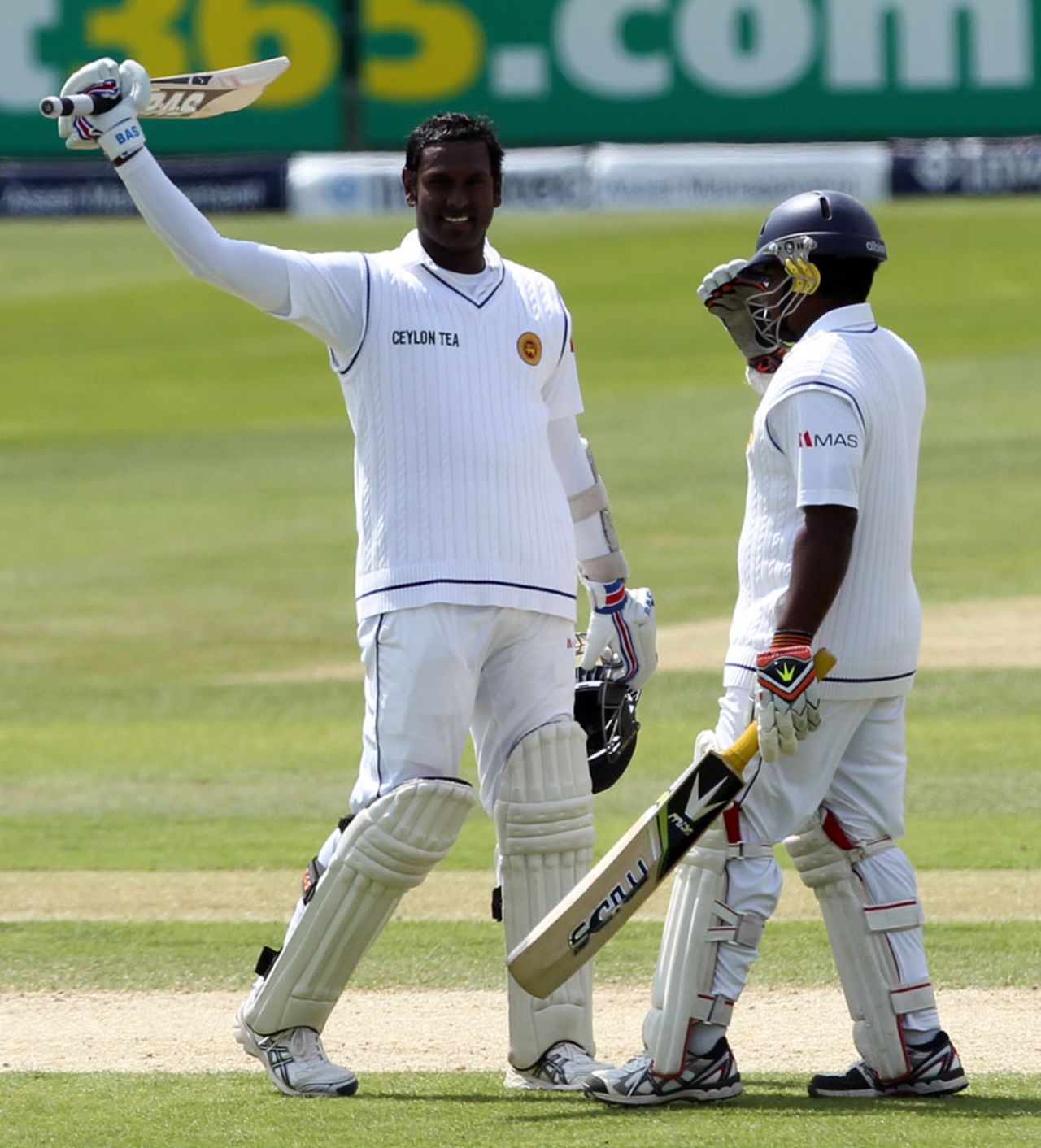 Rangana Herath accompanied Angelo Mathews to his hundred, England v Sri Lanka, 2nd Investec Test, Headingley, 4th day, June 23, 2014