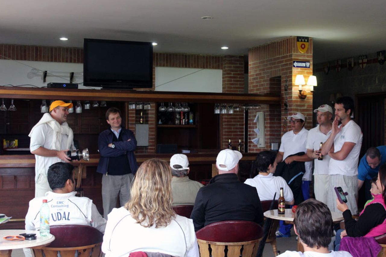 Andy Wright presenting the Ambassador's Cup with the British ambassador to Colombia, Lindsay Croisdale-Appleby, Bogota