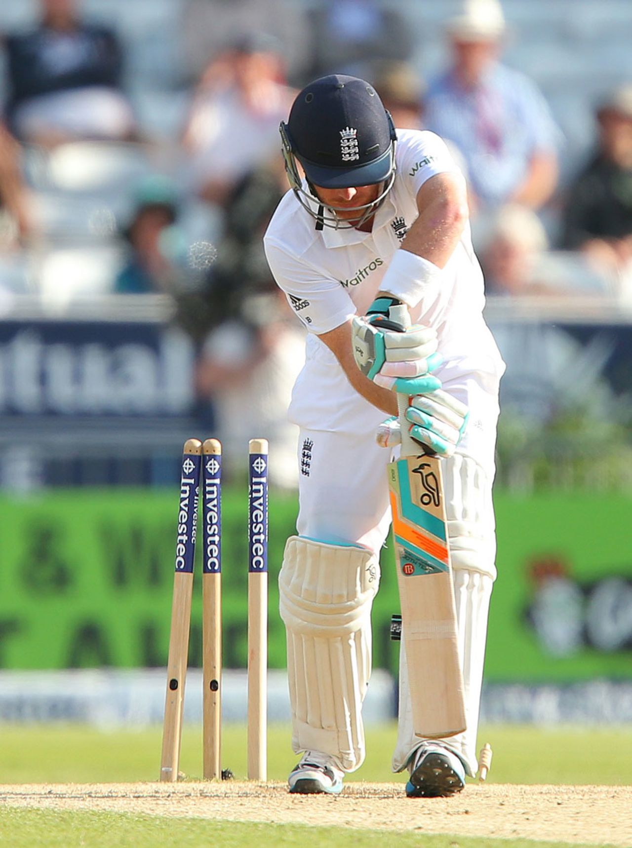 Ian Bell was bowled by one which nipped back, England v Sri Lanka, 2nd Investec Test, Headingley, 4th day, June 23, 2014
