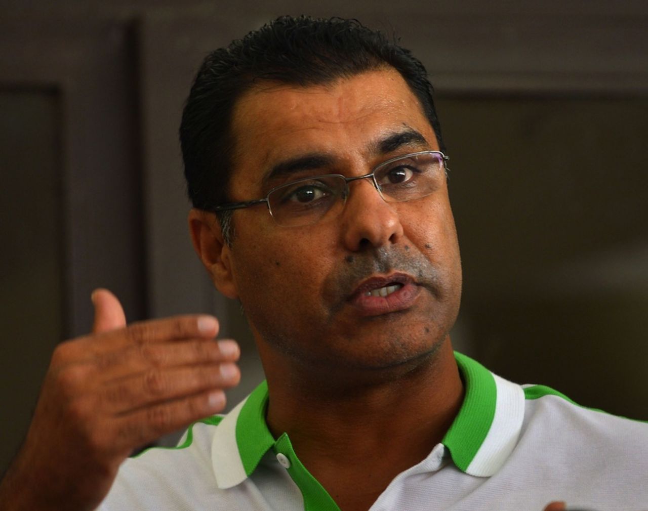 Waqar Younis speaks to reporters, Lahore, July 1, 2014