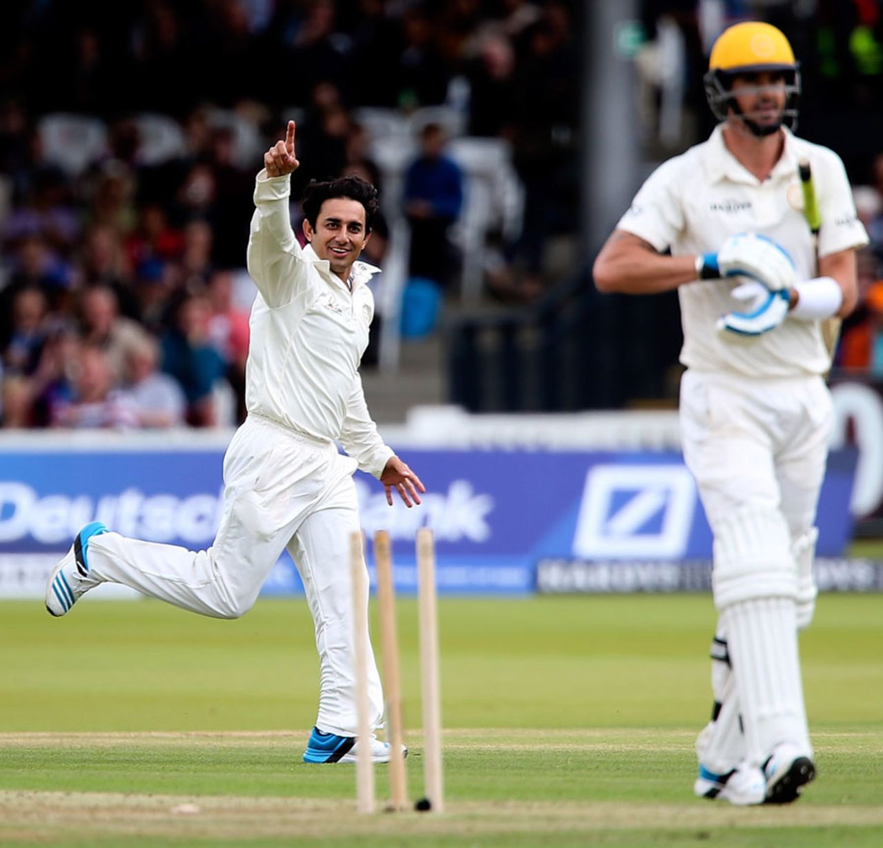 Saeed Ajmal dismissed Kevin Pietersen and Shahid Afridi within three balls, MCC v Rest of the World XI, Lord's, July 5, 2014