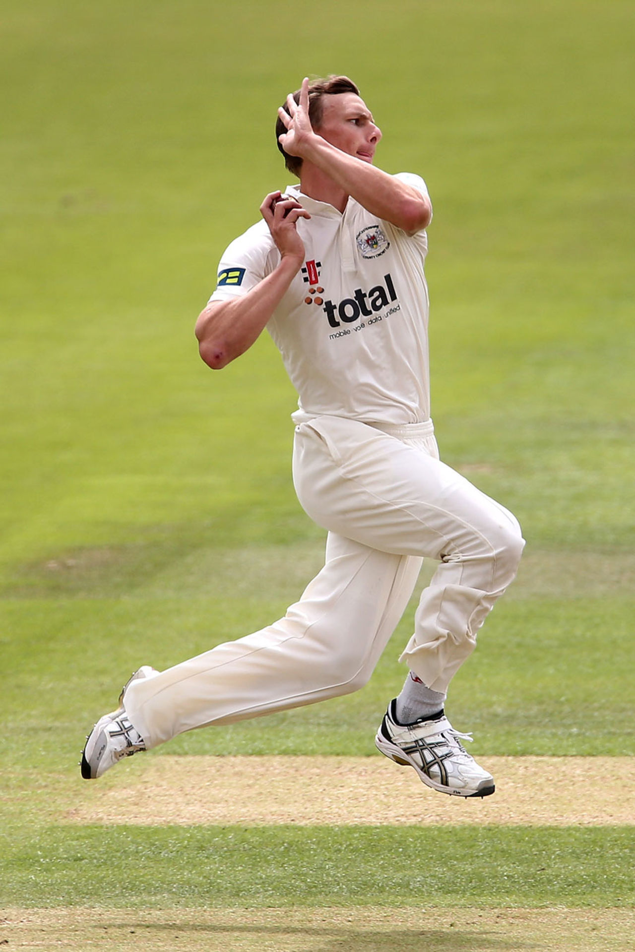 Will Gidman finished with 2 for 58, Hampshire v Gloucestershire, County Championship Division Two, Ageas Bowl, 2nd day, July 8, 2014