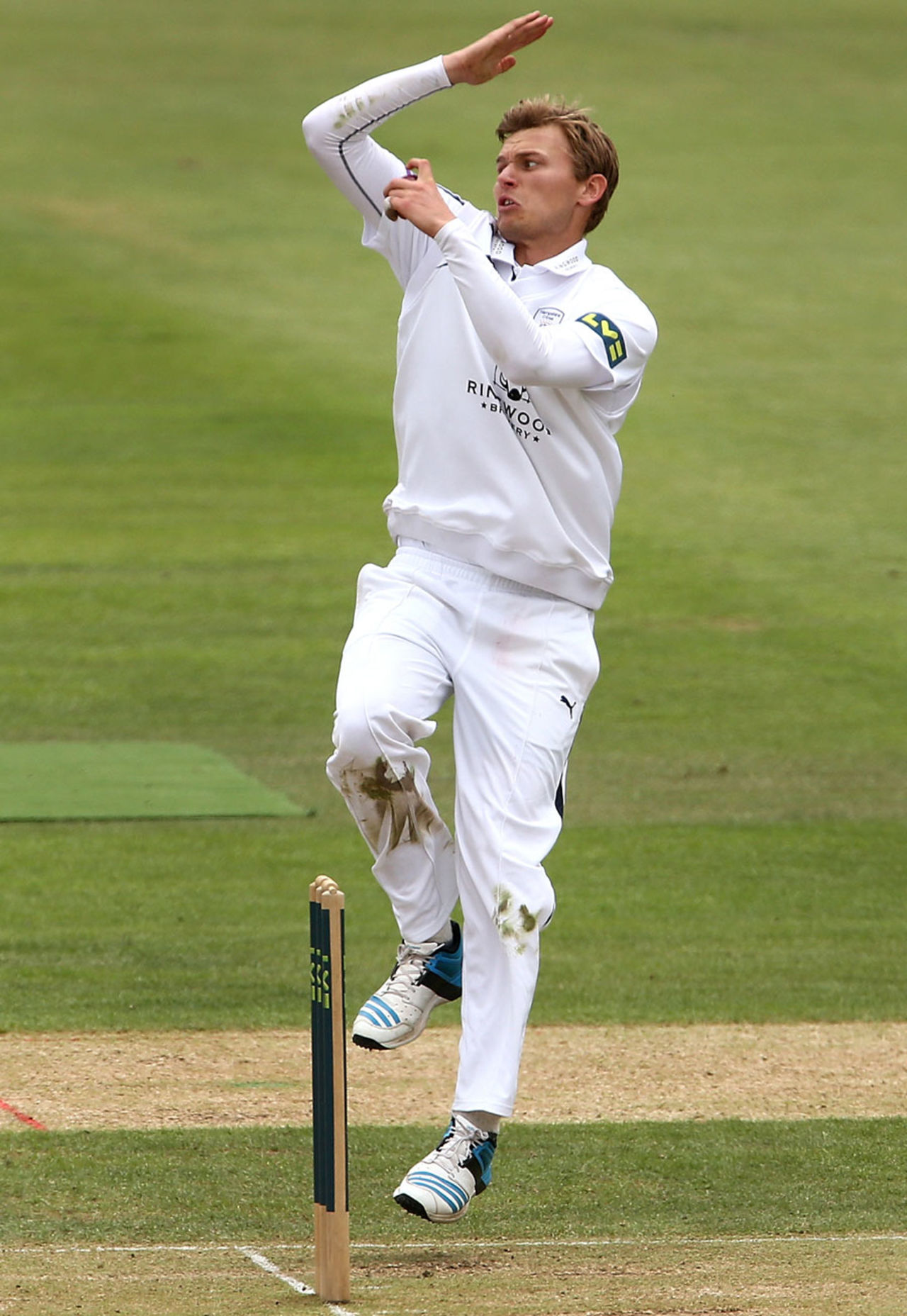 Danny Briggs' first two overs were maidens, Hampshire v Gloucestershire, County Championship Division Two, Ageas Bowl, 2nd day, July 8, 2014