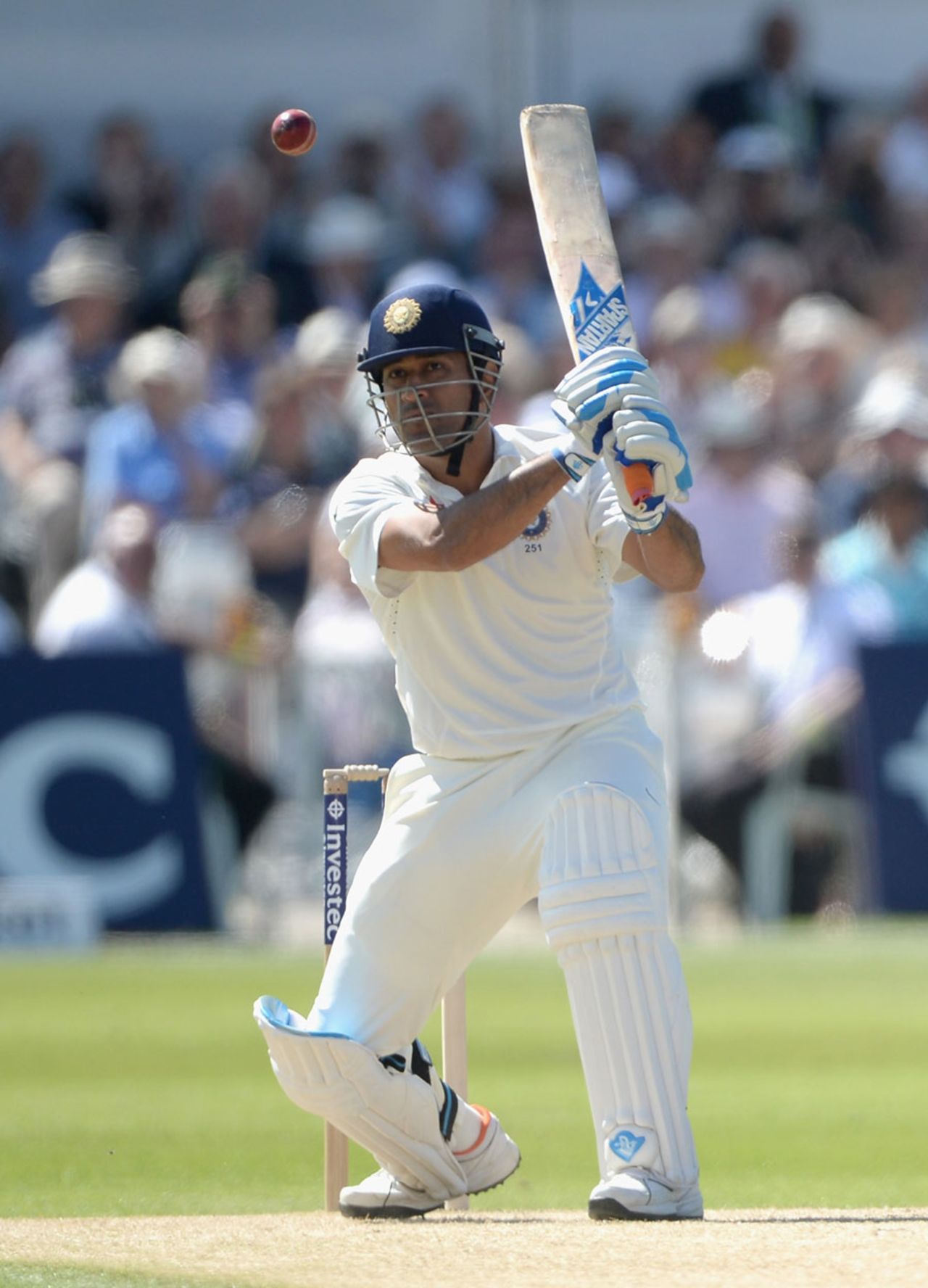 MS Dhoni goes on the attack, England v India, 1st Investec Test, Trent Bridge, 2nd day, July 10, 2014