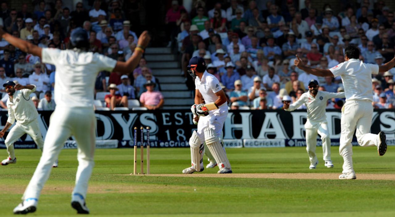 India celebrate the wicket of Alastair Cook, England v India, 1st Investec Test, Trent Bridge, 2nd day, July 10, 2014