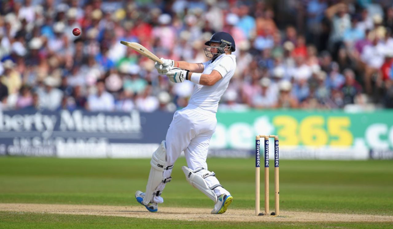 Joe Root pulls, England v India, 1st Investec Test, Trent Bridge, 4th day, July 12, 2014
