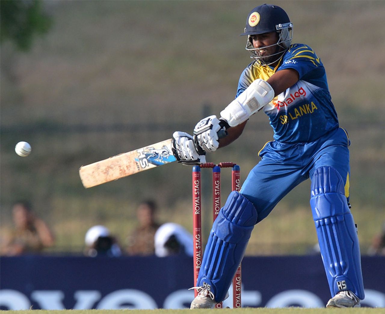 Ashan Priyanjan sets up for a cut, Sri Lanka v South Africa, 3rd ODI, Hambantota, July 12, 2014
