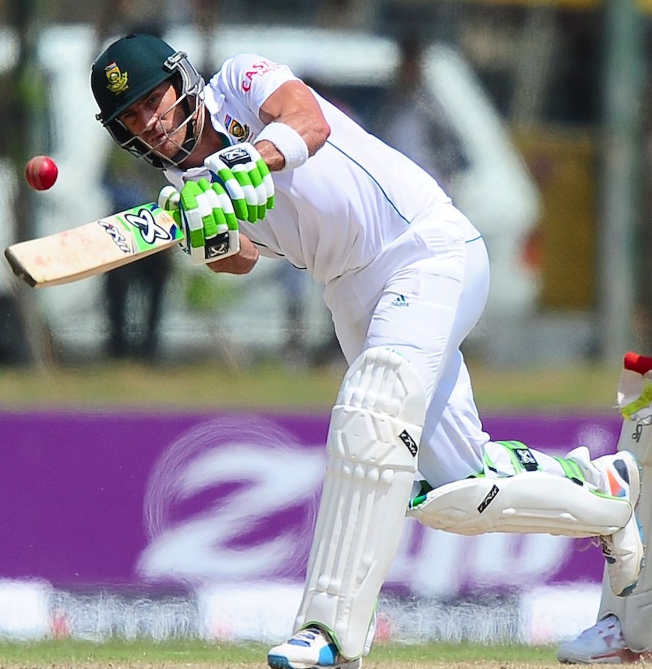 Faf du Plessis takes the aerial route, Sri Lanka v South Africa, 1st Test, Galle, 1st day, July 16, 2014
