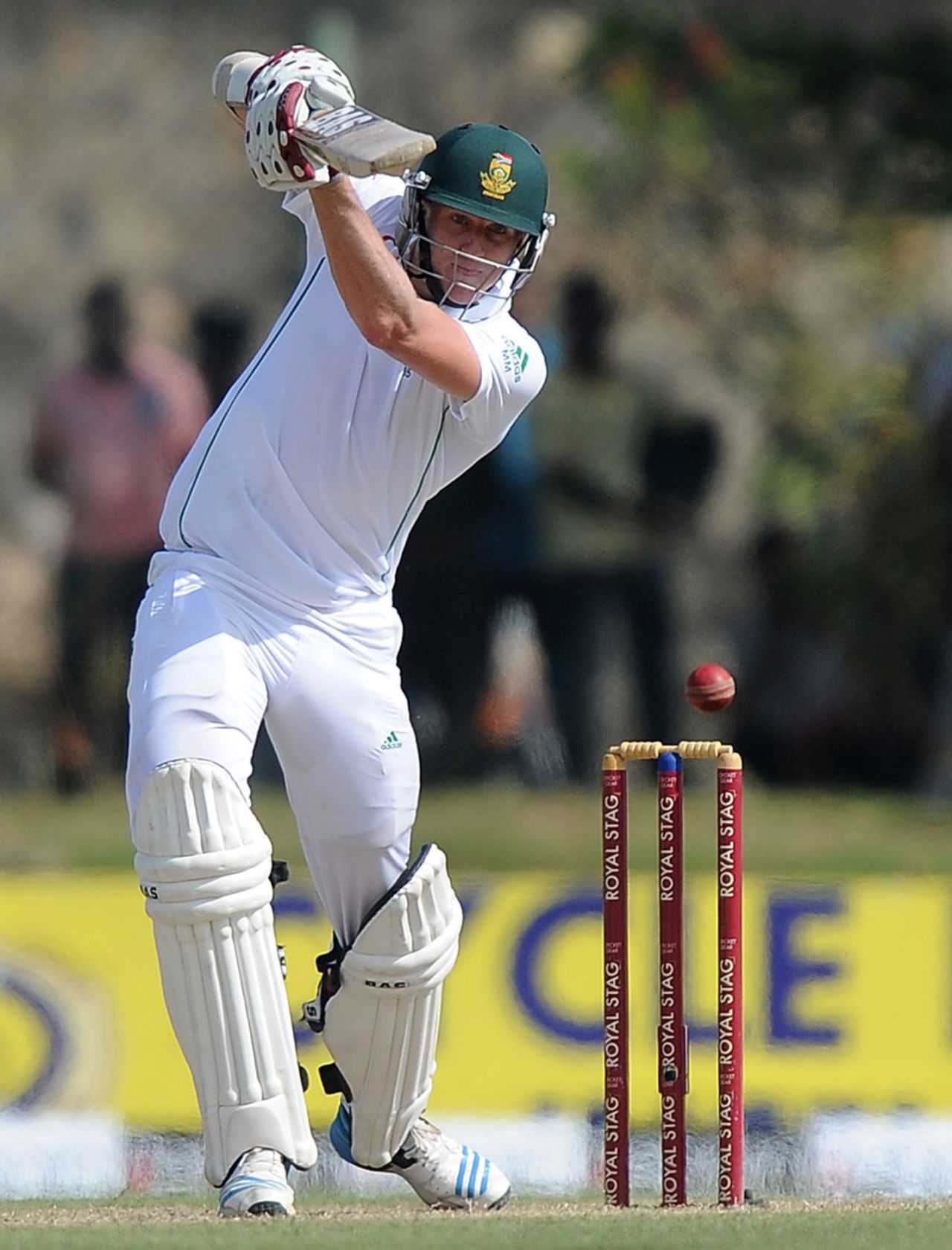 Morne Morkel added a useful 66 runs for the ninth wicket with JP Duminy, Sri Lanka v South Africa, 1st Test, Galle, 2nd day, July 17, 2014