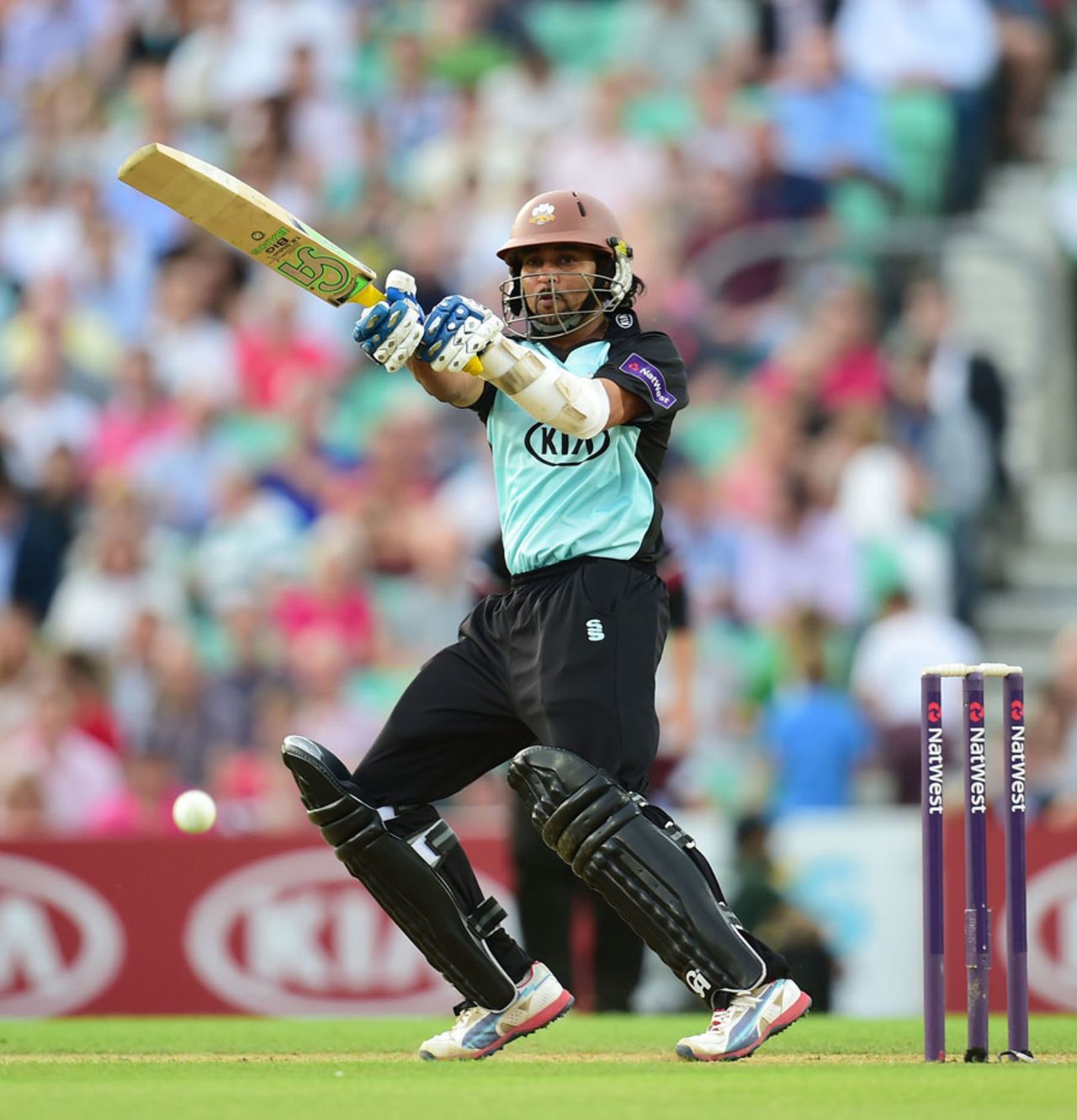 Tillakaratne Dilshan pulls on his way to 29, Surrey v Somerset, NatWest T20 Blast, The Oval, July 17, 2014