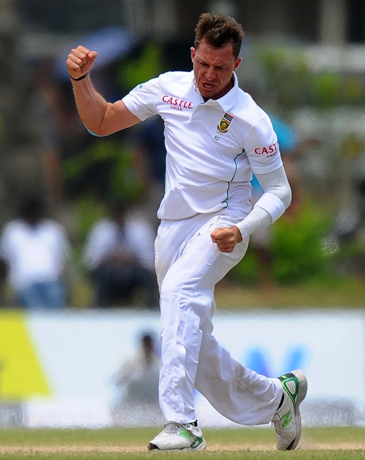 Dale Steyn struck on the stroke of lunch, Sri Lanka v South Africa, 1st Test, Galle, 3rd day, July 18, 2014