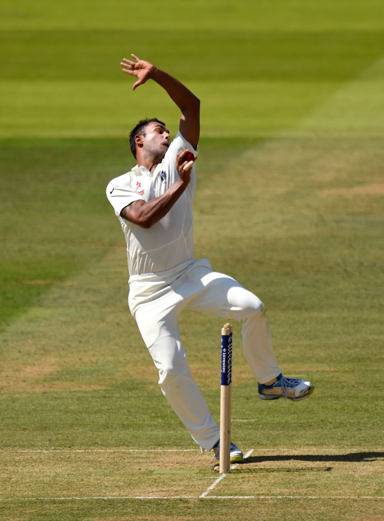 Stuart Binny has a bowl, England v India, 2nd Investec Test, Lord's, 2nd day, July 18, 2014