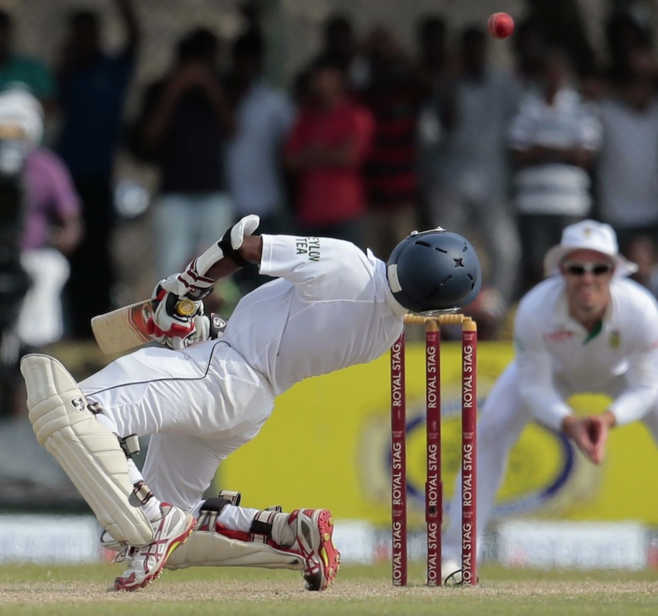 Kaushal Silva arches his back to evade a bouncer, Sri Lanka v South Africa, 1st Test, Galle, 4th day, July 19, 2014