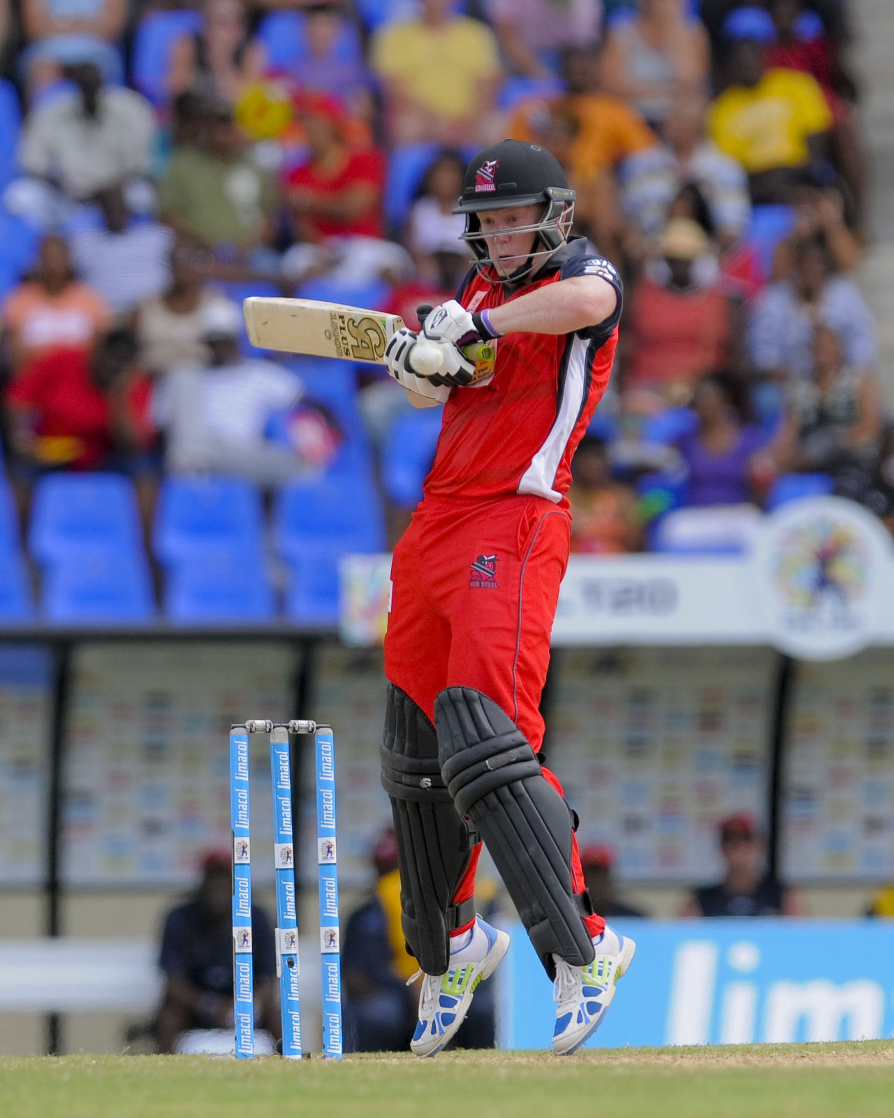 Kevin O'Brien fights off a short ball, Antigua Hawksbills v Red Steel, CPL 2014, North Sound, July 20, 2014