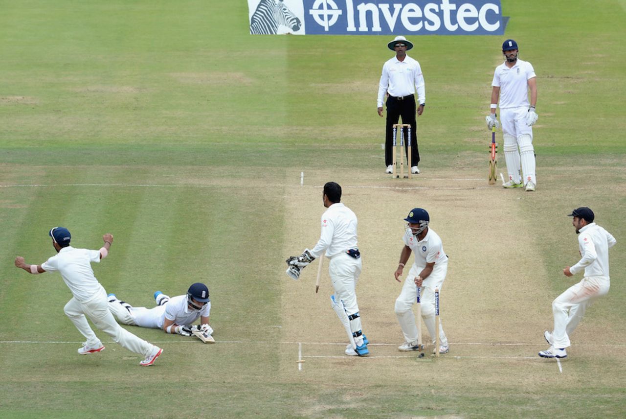 India's players erupt as James Anderson falls short of the crease, England v India, 2nd Investec Test, Lord's, 5th day, July 21, 2014