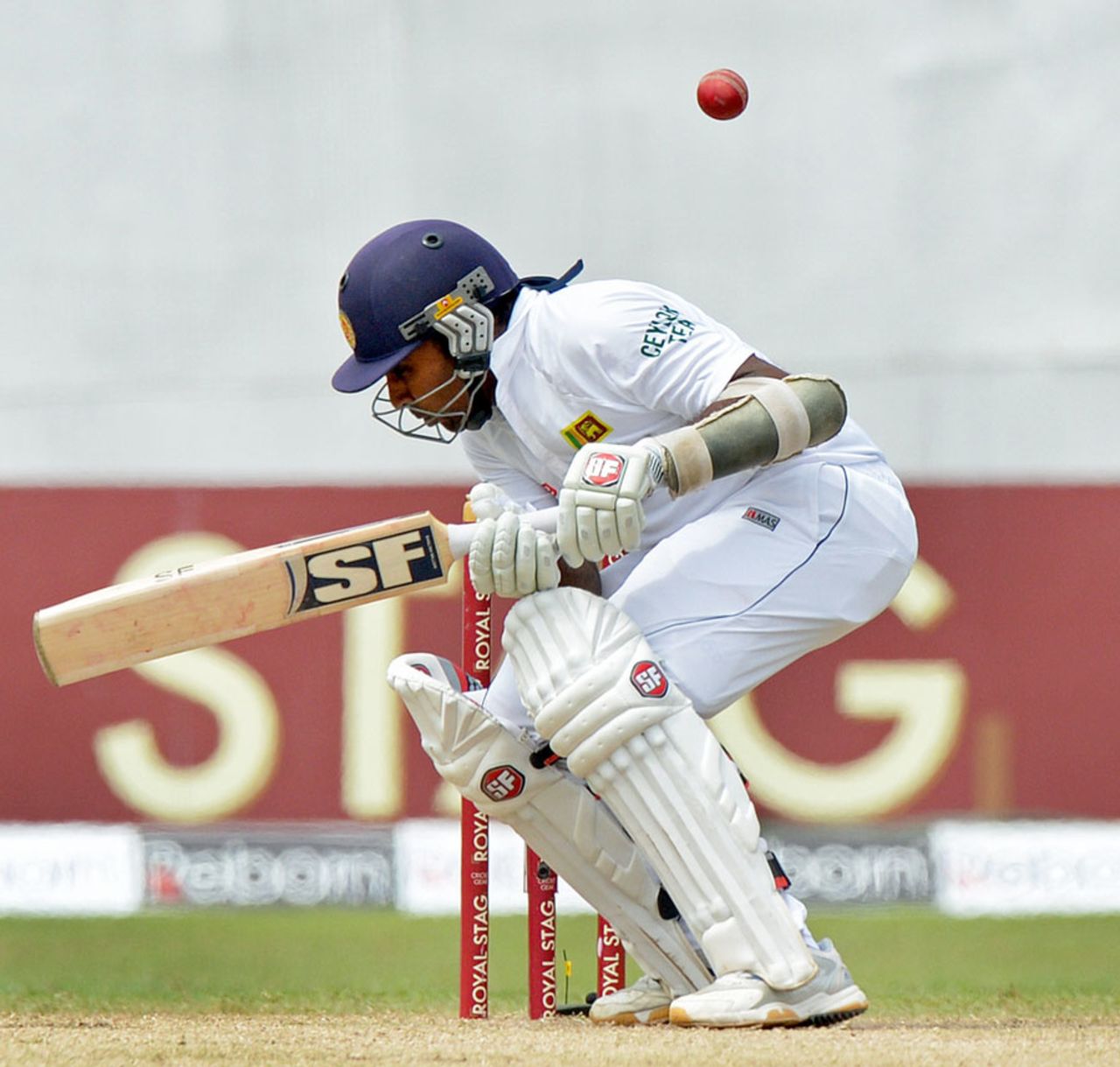 Mahela Jayawardene weaves out of the way of a short ball, Sri Lanka v South Africa, 2nd Test, Colombo, 2nd day, July 25, 2014