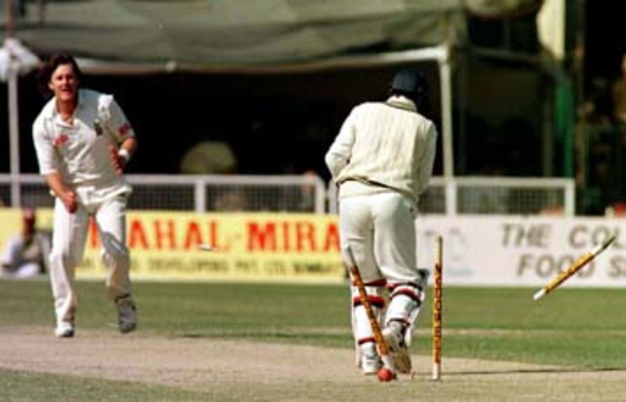 India v South Africa , 3rd Test match, Kanpur, 8 - 12 December 1996