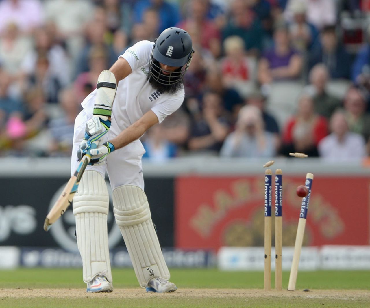 Moeen Ali lost his stumps to Varun Aaron, England v India, 4th Test, Old Trafford, 2nd day, August 8, 2014