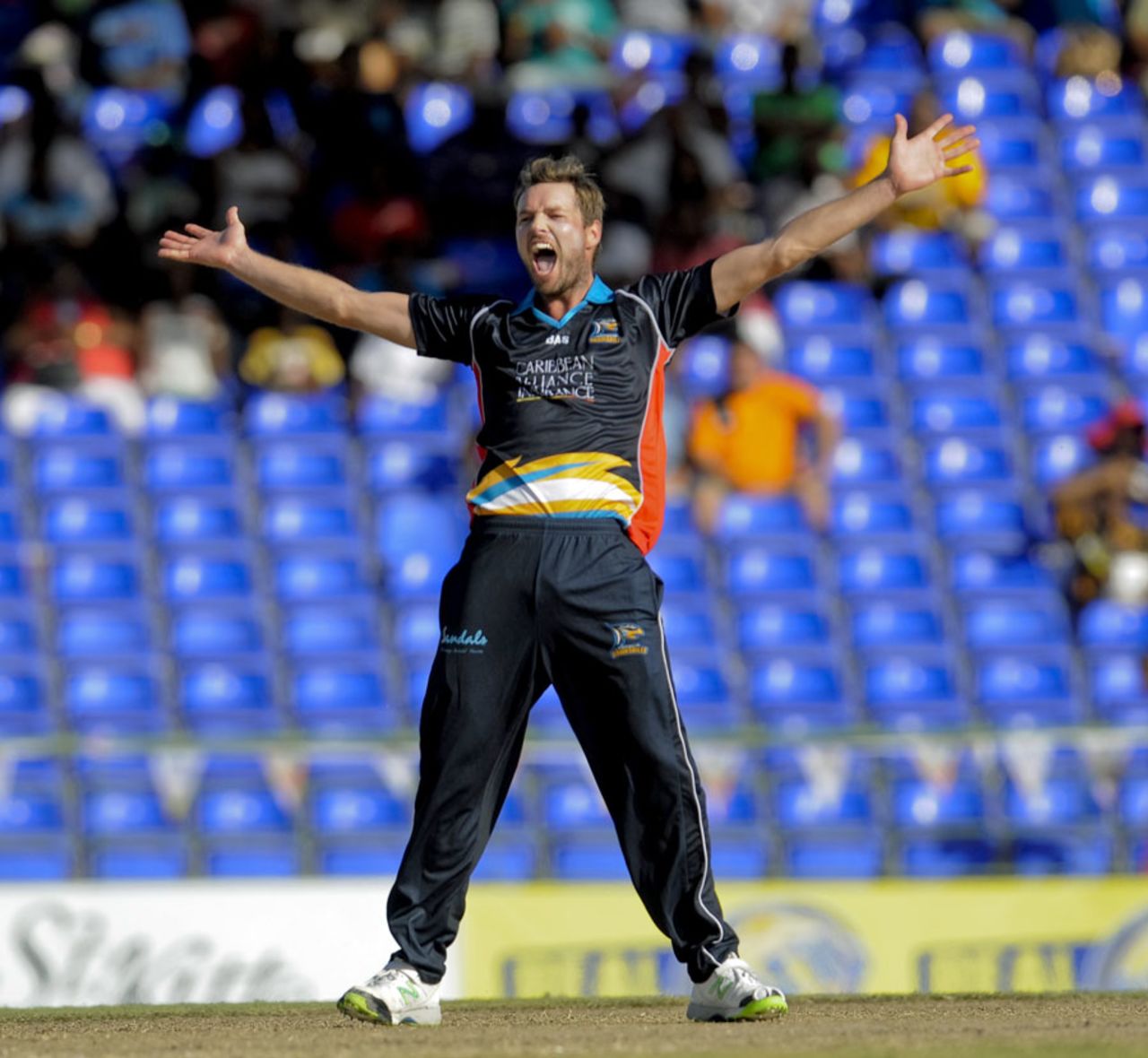 Ben Laughlin took 3 for 7 in his three overs, Antigua Hawksbills v T&T Red Steel, CPL 2014, St Kitts, August 9, 2014