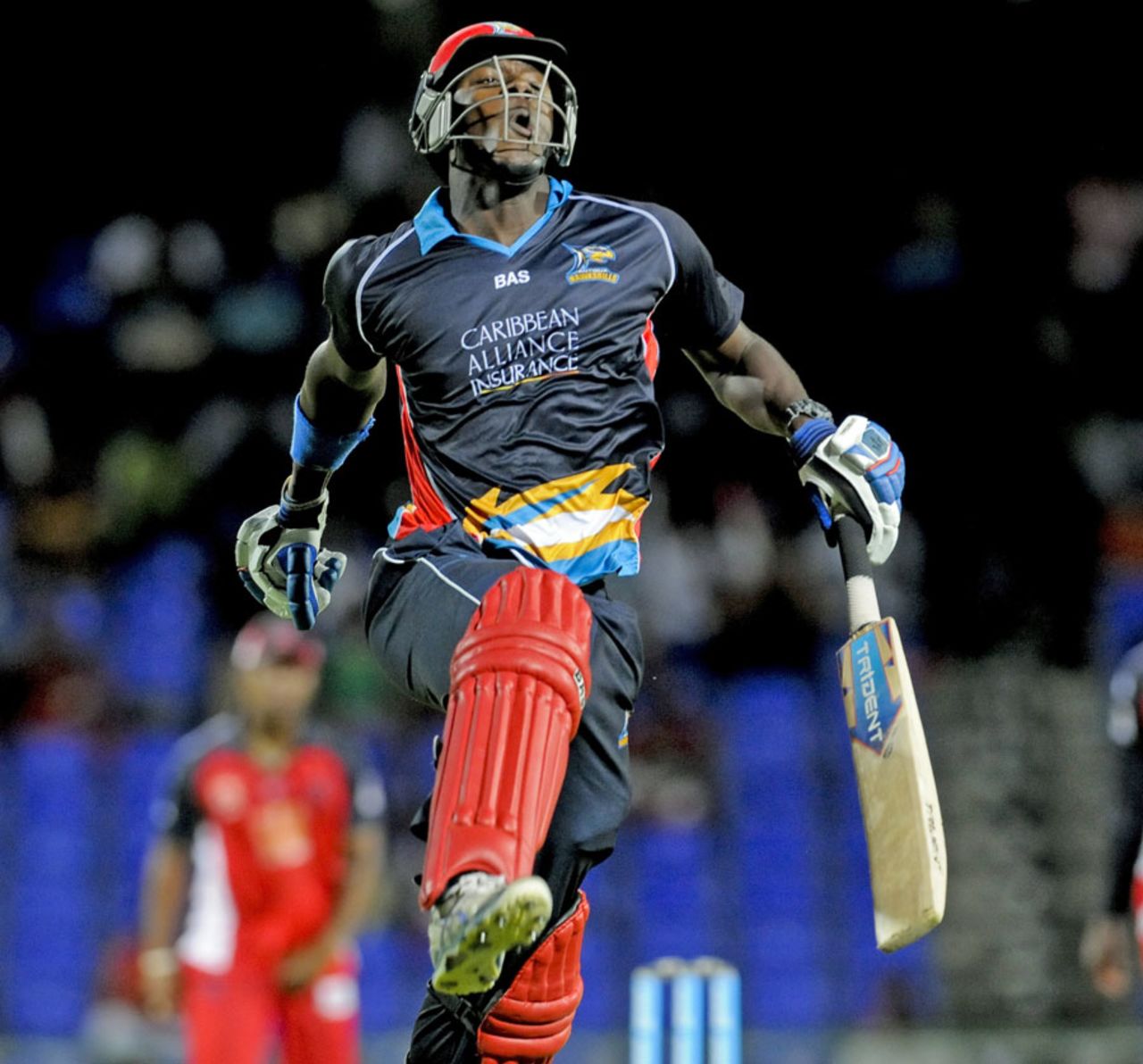 Carlos Brathwaite struck an unbeaten 20 off four balls, Antigua Hawksbills v T&T Red Steel, CPL 2014, St Kitts, August 9, 2014