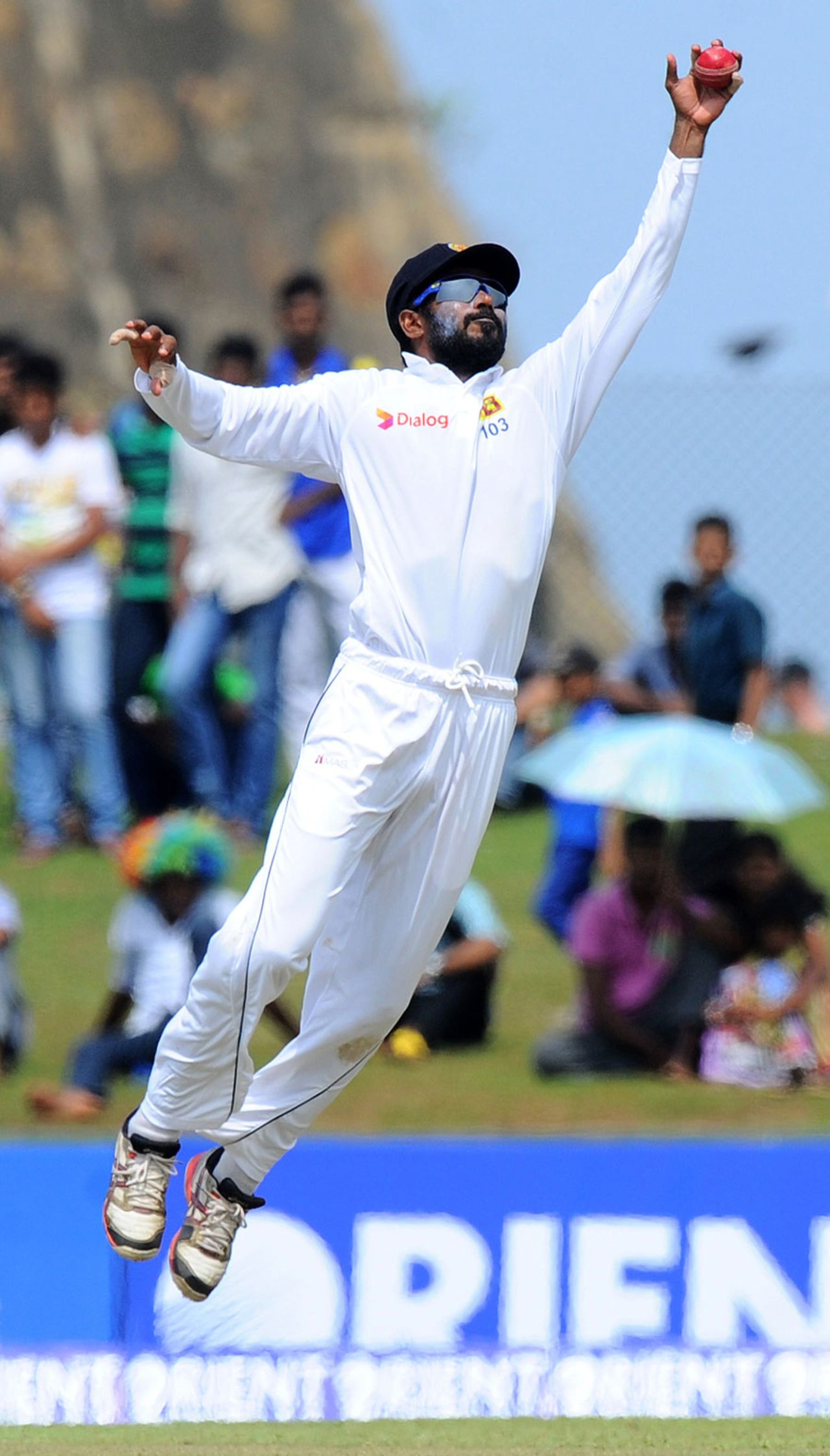 Upul Tharanga leaps to field the ball, Sri Lanka v Pakistan, 1st Test, Galle, 5th day, August 10, 2014