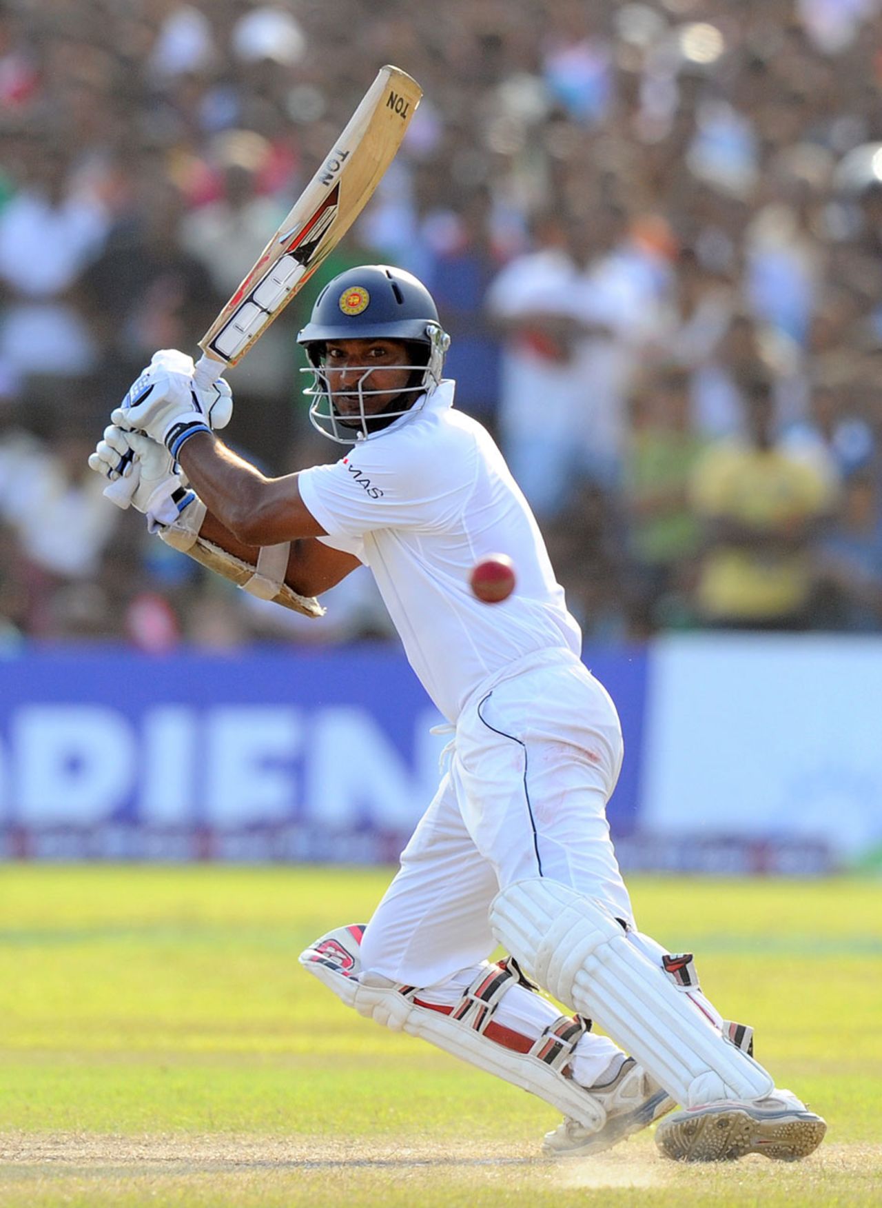 Kumar Sangakkara attacks the off side, Sri Lanka v Pakistan, 1st Test, Galle, 5th day, August 10, 2014
