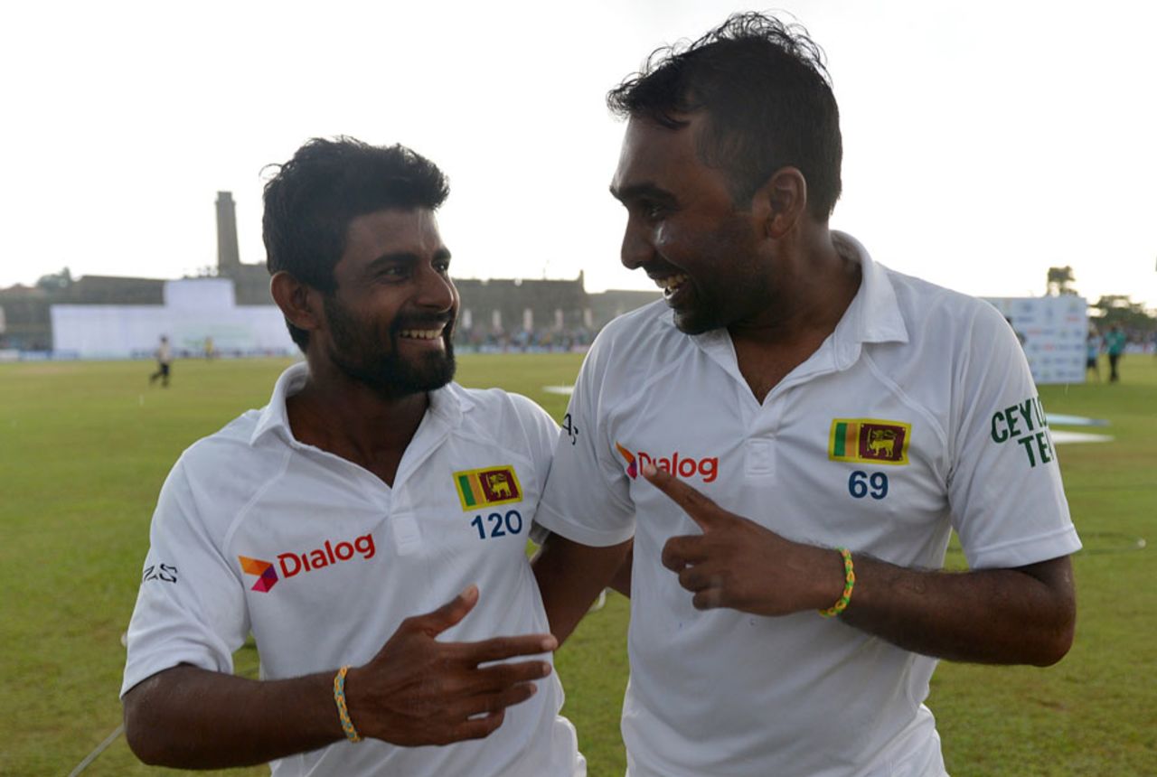 Mahela Jayawardena and Kaushal Silva are all smiles after Sri Lanka's win, Sri Lanka v Pakistan, 1st Test, Galle, 5th day, August 10, 2014