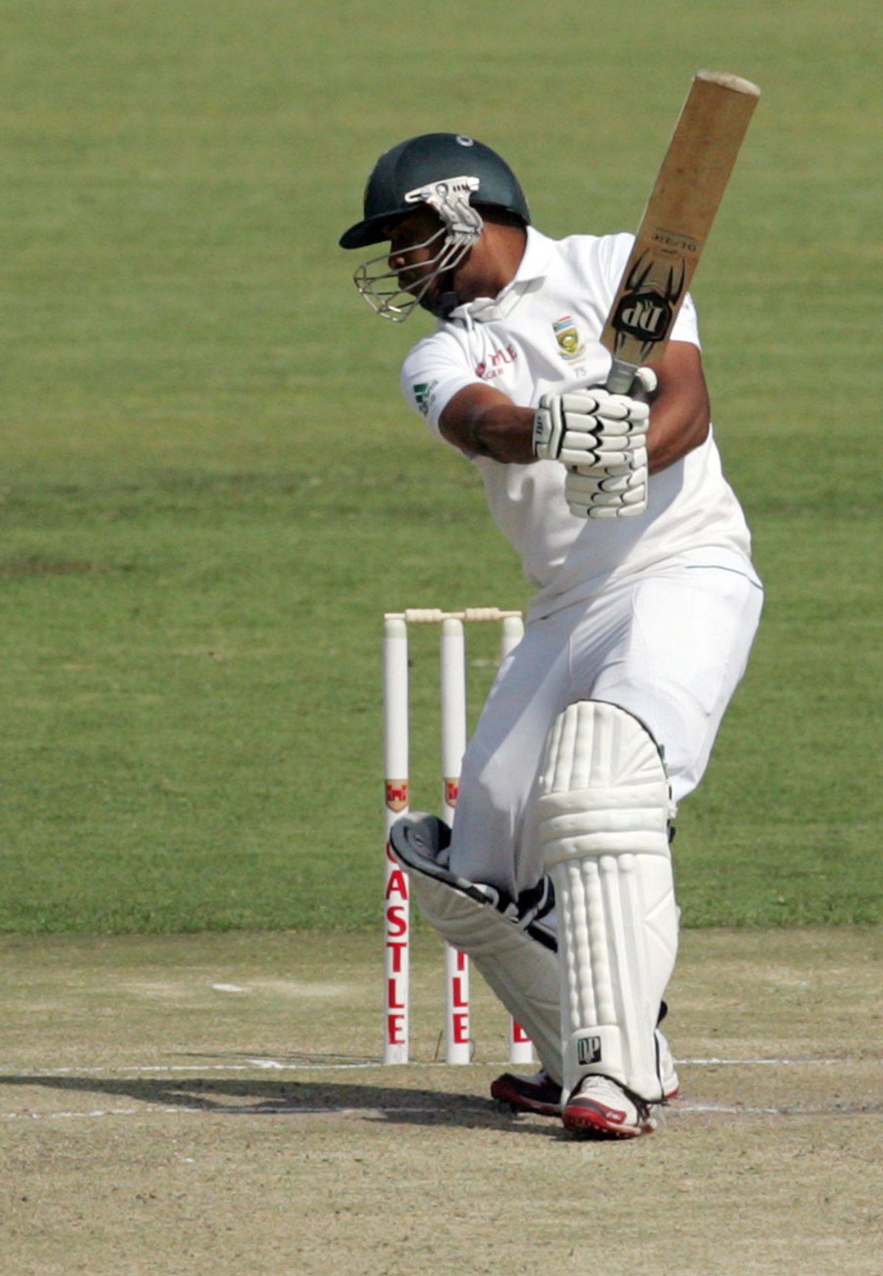 Vernon Philander has a swipe, Zimbabwe v South Africa, only Test, Harare, 3rd day, August 11, 2014
