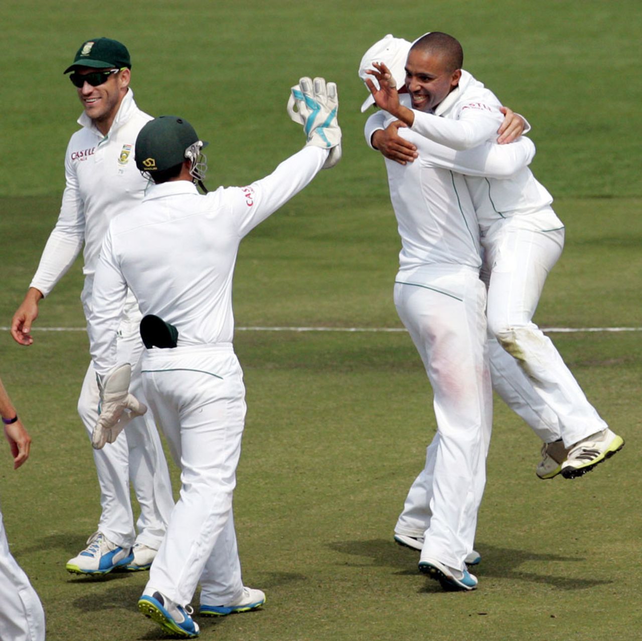 Dane Piedt ran through Zimbabwe's top order, Zimbabwe v South Africa, only Test, Harare, 4th day, August 12, 2014