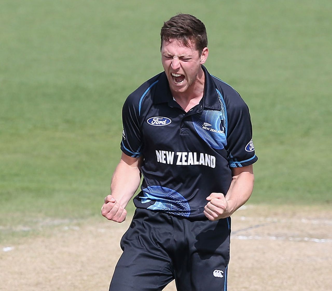 Matt Henry made early breakthroughs for New Zealand A, England Lions v New Zealand A, Tri-series, New Road, August 12, 2014